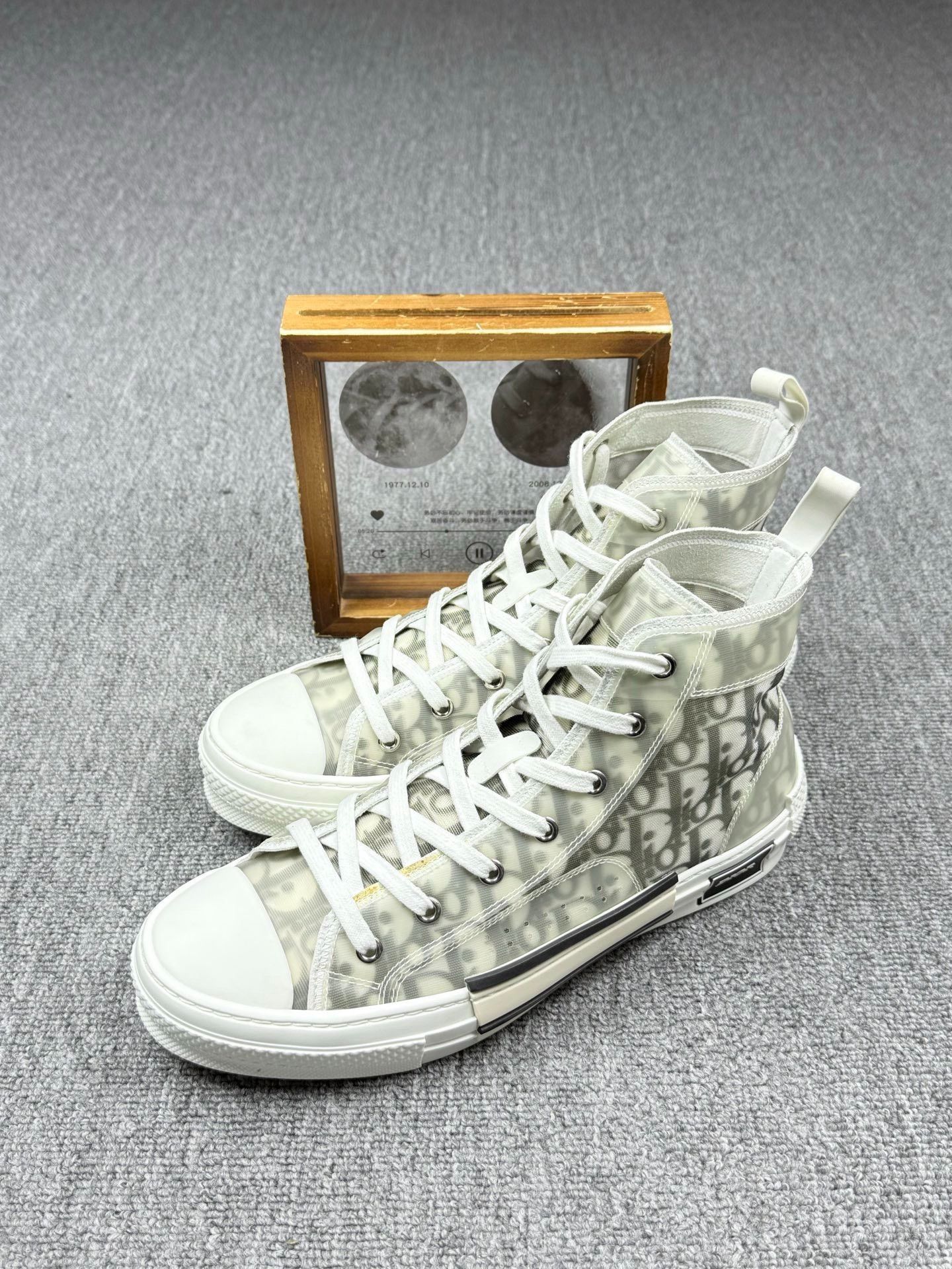Dior Dior Black Hitop Sneakers 9 Men Size US 9 / EU 42 - 1 Thumbnail