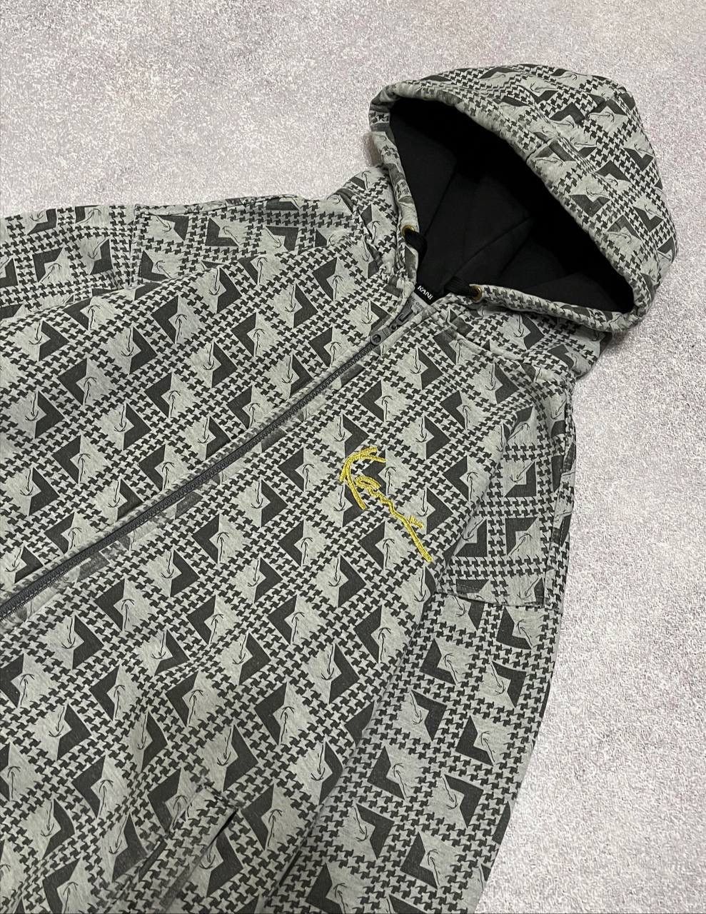 Karl Kani Karl Kani Vintage Monogram Zip Hoodie 90s Vibes Rare Piece Size US M / EU 48-50 / 2 - 2 Thumbnail