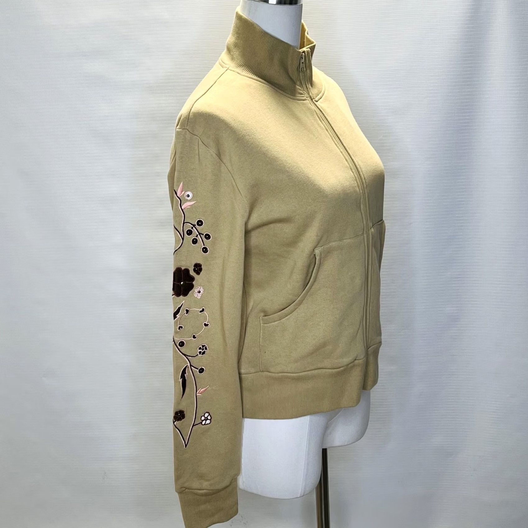 Scully Scully Jacket Womens Medium Khaki Floral Embroidered Zip Up Westerns Collection Cotton Jacket/Sweater? (Note: This needs correction) Size M / US 6-8 / IT 42-44 - 2 Thumbnail