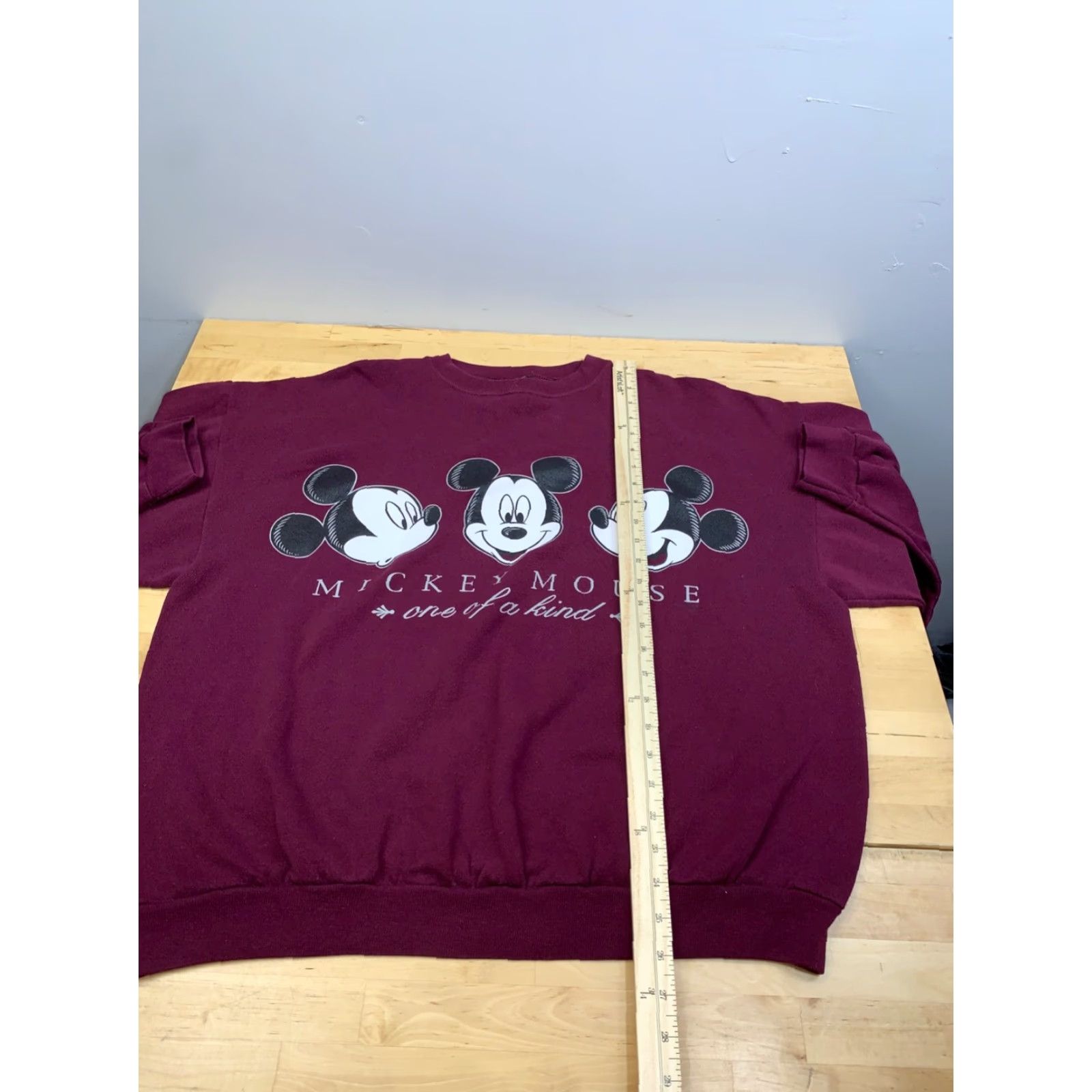 Mickey Unlimited VINTAGE Mickey Mouse Sweatshirt Unisex Adults XL Red Mickey Unlimited Pullover 11781 Size US XL / EU 56 / 4 - 5 Thumbnail