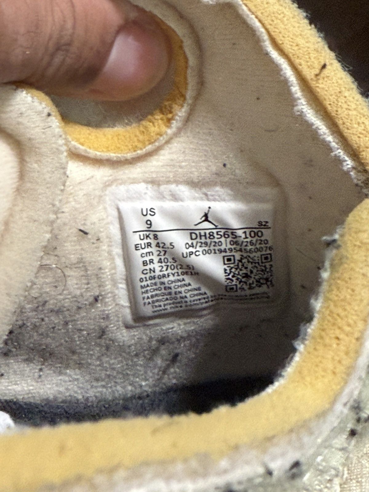 Jordan Brand × Off-White Off-White Jordan 5 ‘Sail’ Size US 9 / EU 42 - 12 Thumbnail