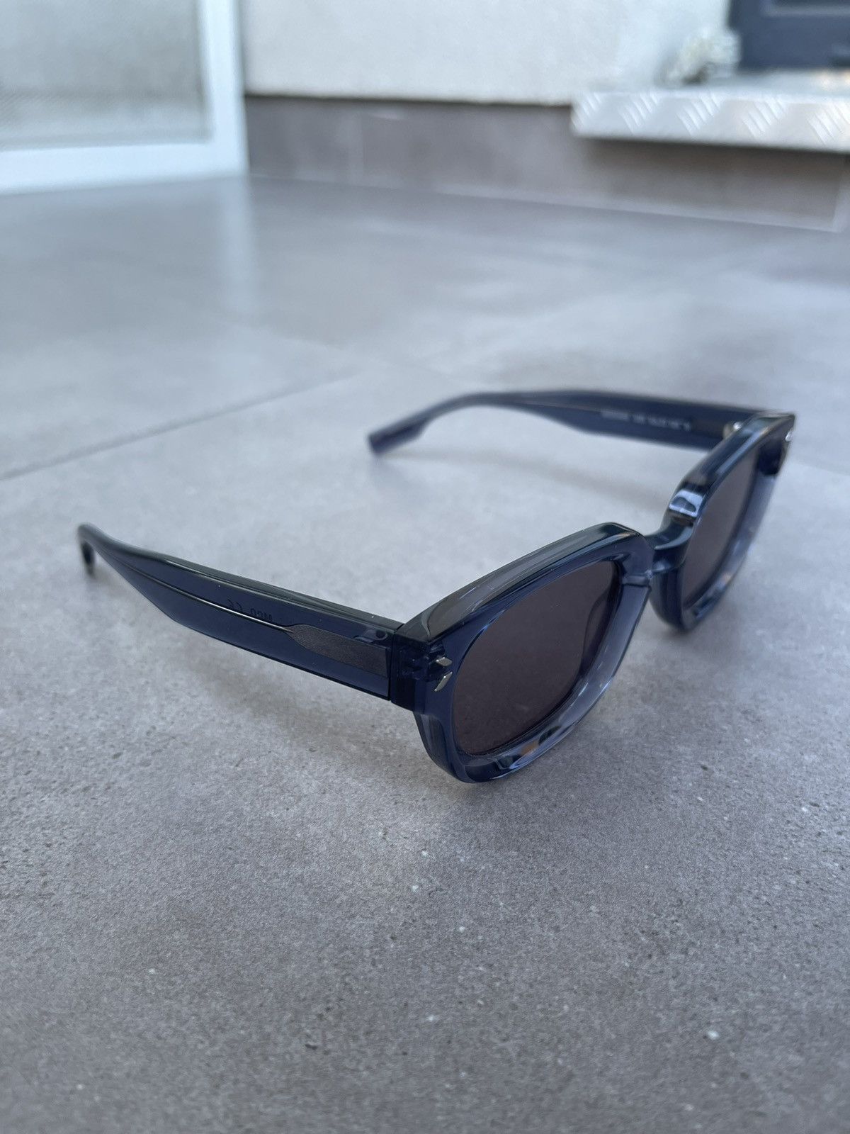 Alexander McQueen !DS! SS23 Alexander Mcqueen MQ0346S Tiny Blue Sunglasses Size ONE SIZE - 10 Thumbnail