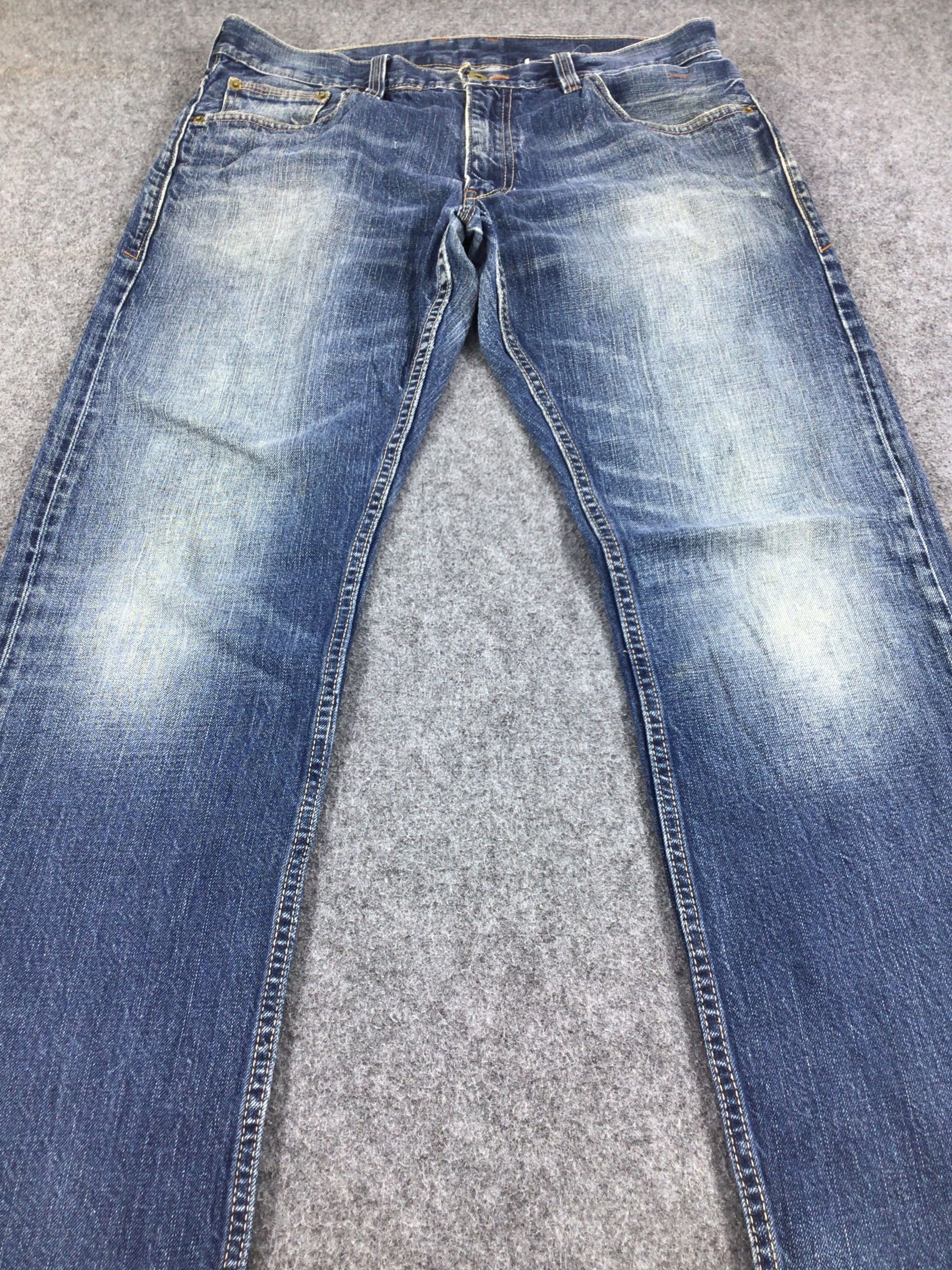 Levi's Vintage Levi's 514 Jeans Faded Blue Denim KJ241 Size US 34 / EU 50 - 3 Thumbnail