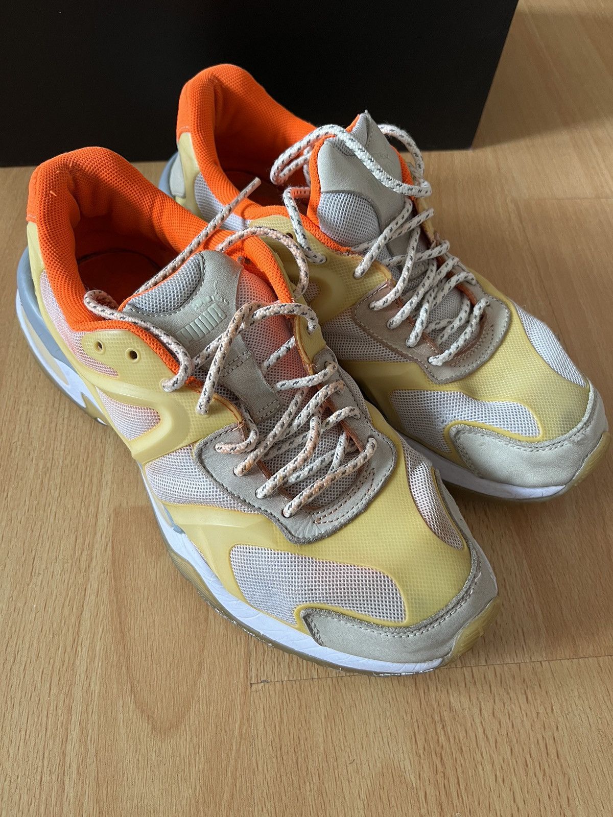 Alexander McQueen × Puma Puma x Alexander McQueen - McQ Run Low - Sample Size US 9 / EU 42 - 3 Thumbnail