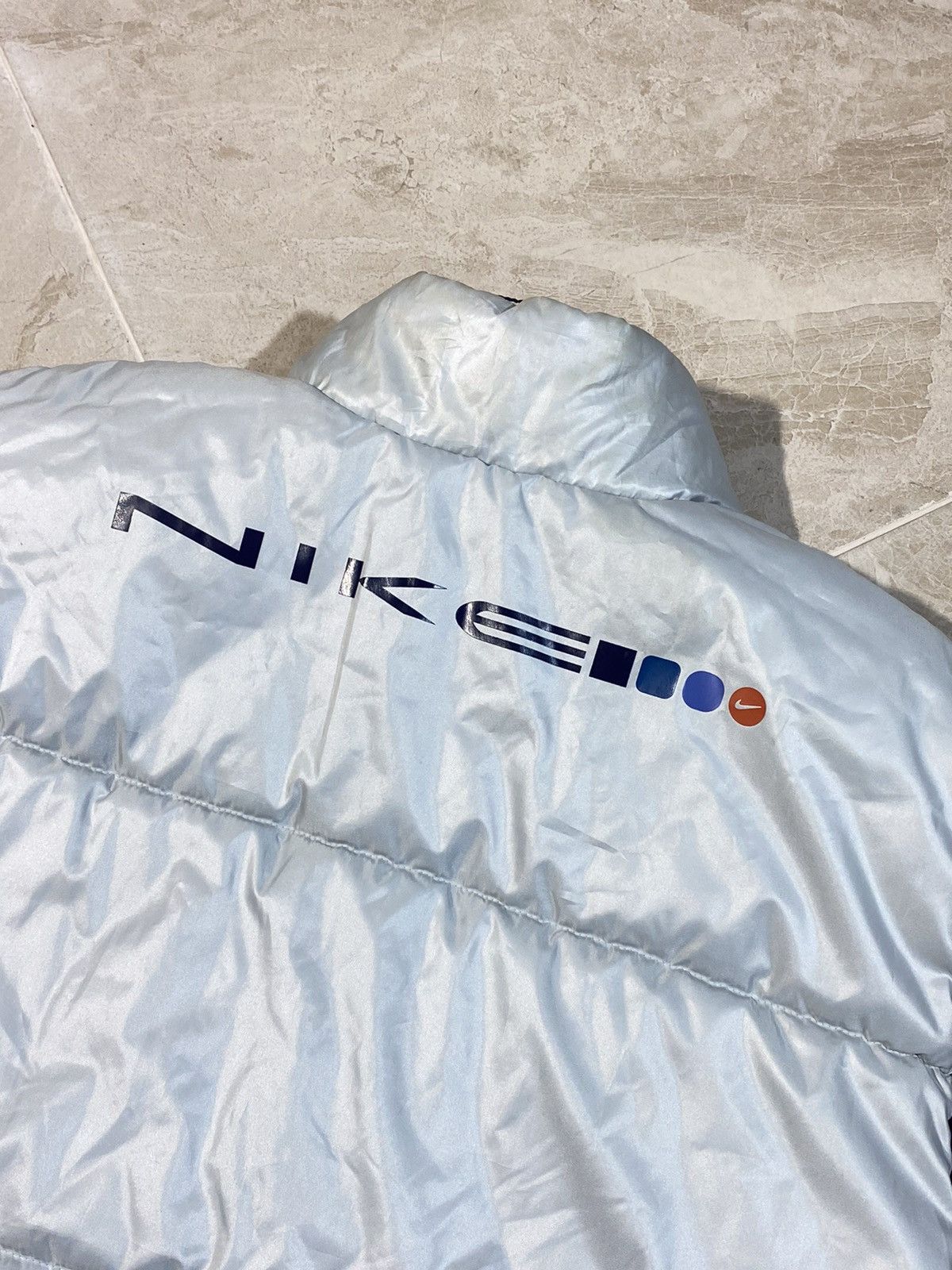 Nike 🔥 Y2k NIKE PUFFER VEST SILVER FUTURE RAVE VIBES Size US XL / EU 56 / 4 - 15 Thumbnail