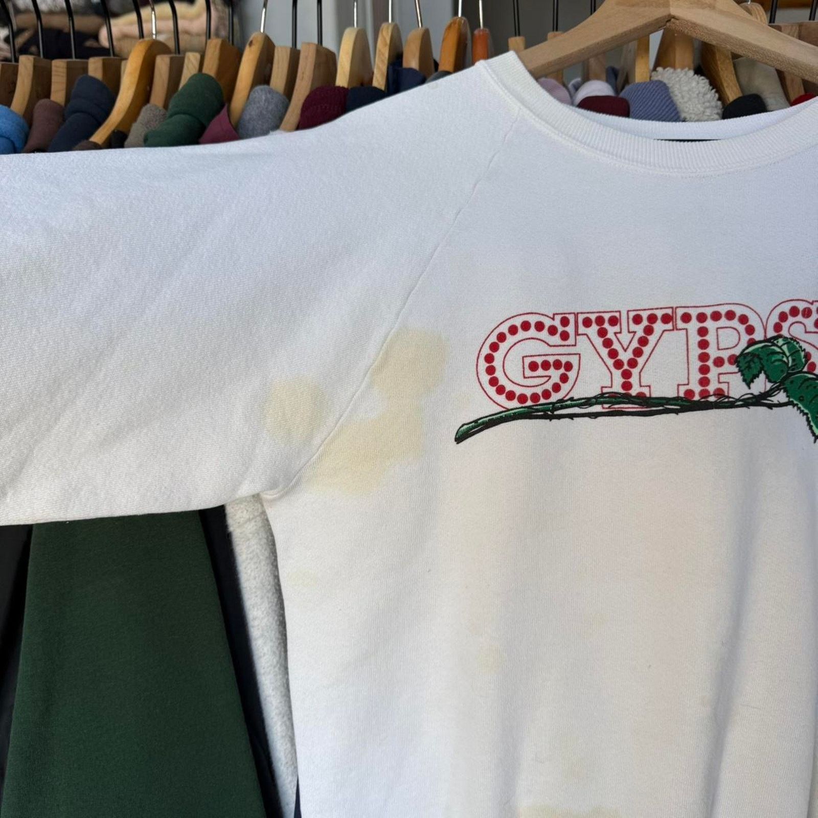 Other Vintage 90s Gypsy Rose Sweatshirt White Size US L / EU 52-54 / 3 - 5 Thumbnail