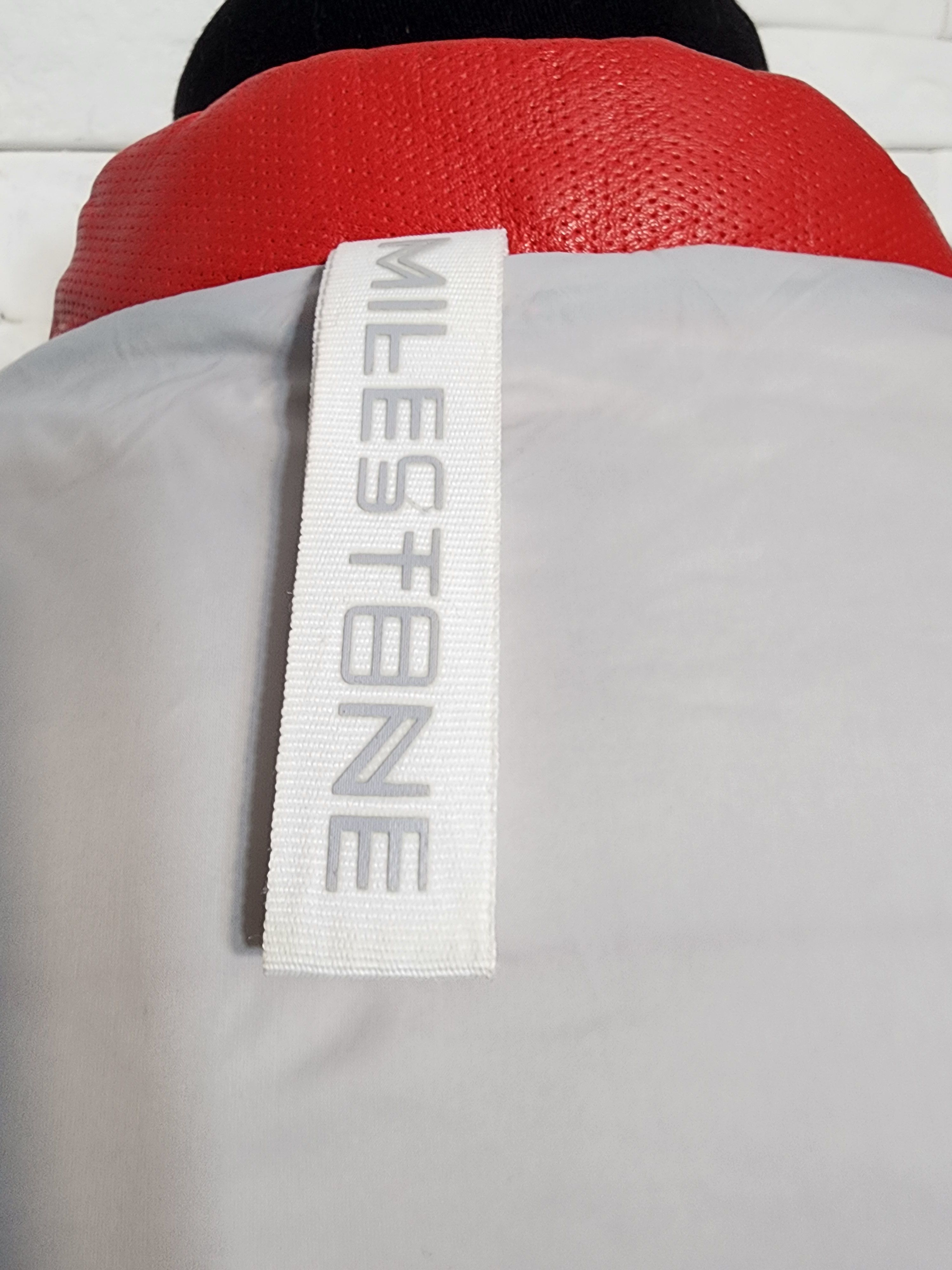 Uniqlo Red Leather Women's Jacket: Sporty Leather with Metal Zipper Size XL / US 12-14 / IT 48-50 - 8 Thumbnail