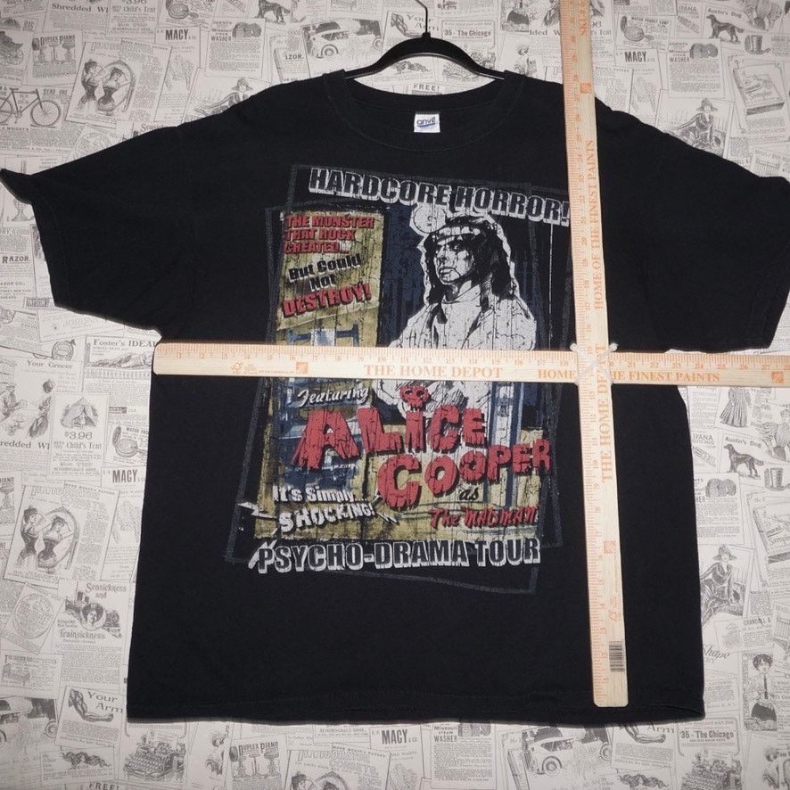 Anvil XL - Vintage Y2K alice Cooper tour horror movie 2000s tshirt Size US XL / EU 56 / 4 - 4 Thumbnail