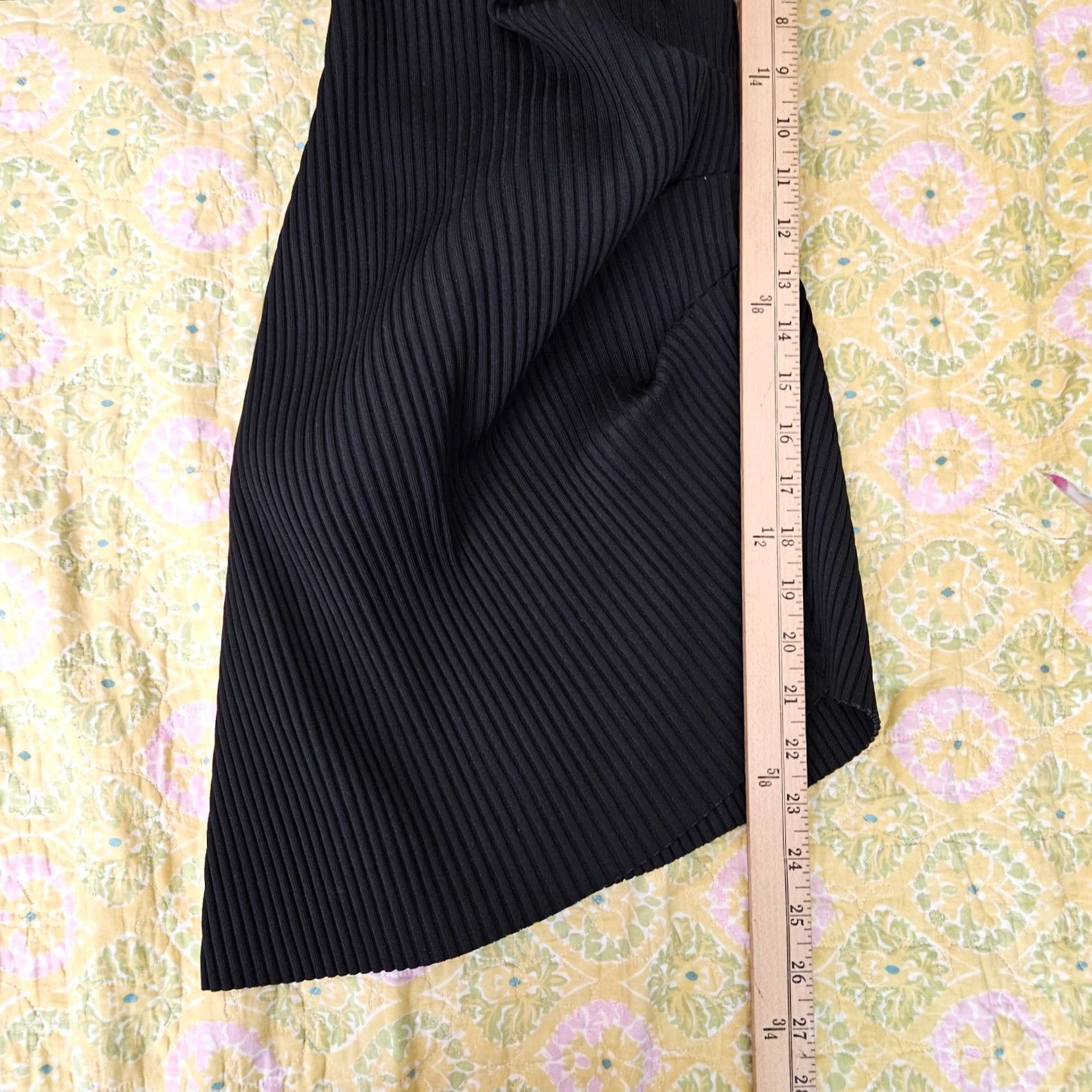NBD NBD Women's XS Black Ribbed Asymmetric Hem Mini Off the Shoulder Dress Size XS / US 0-2 / IT 36-38 - 4 Thumbnail