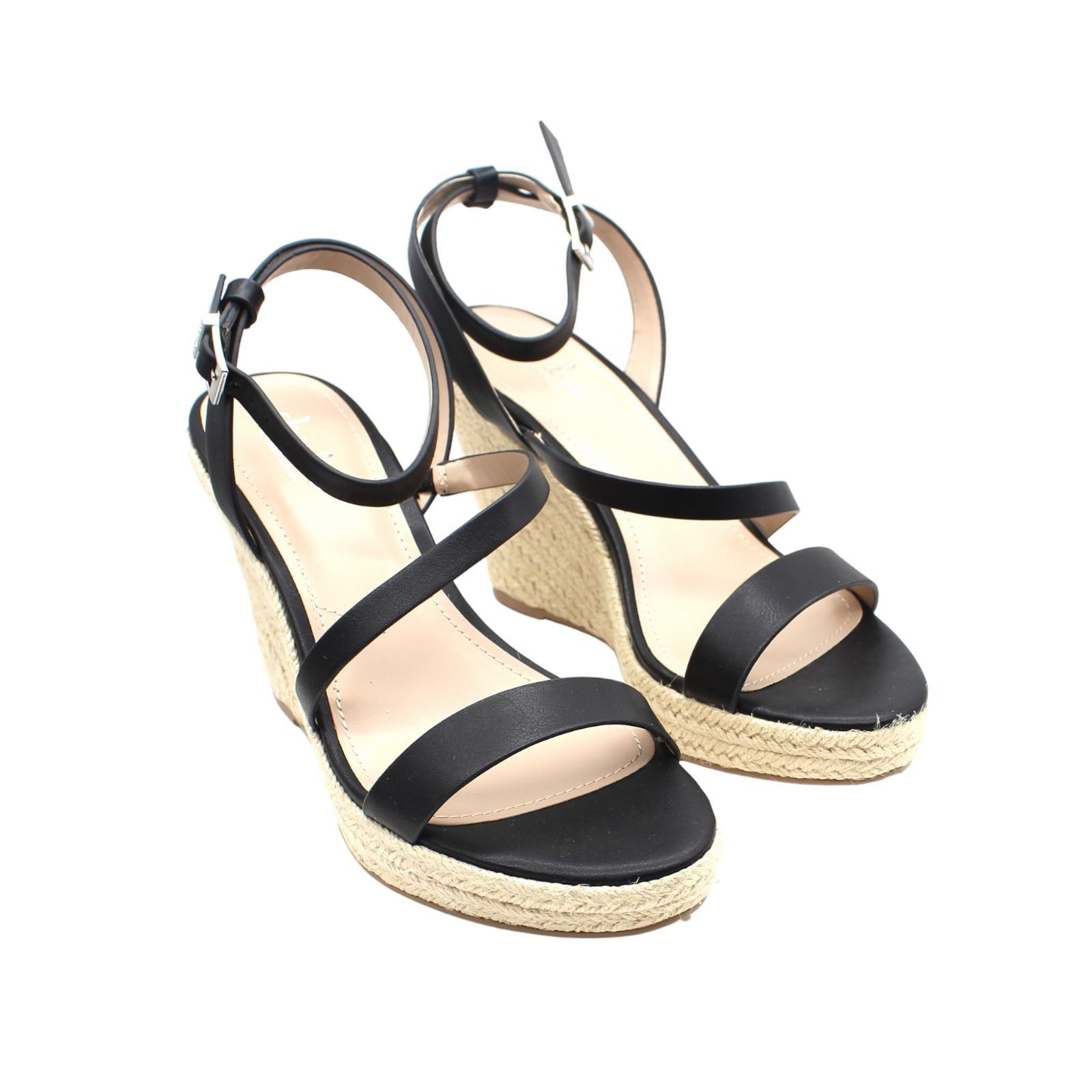 Charles By Charles David Women's Lightning Sandals Women's on sale Shoes (size 8)