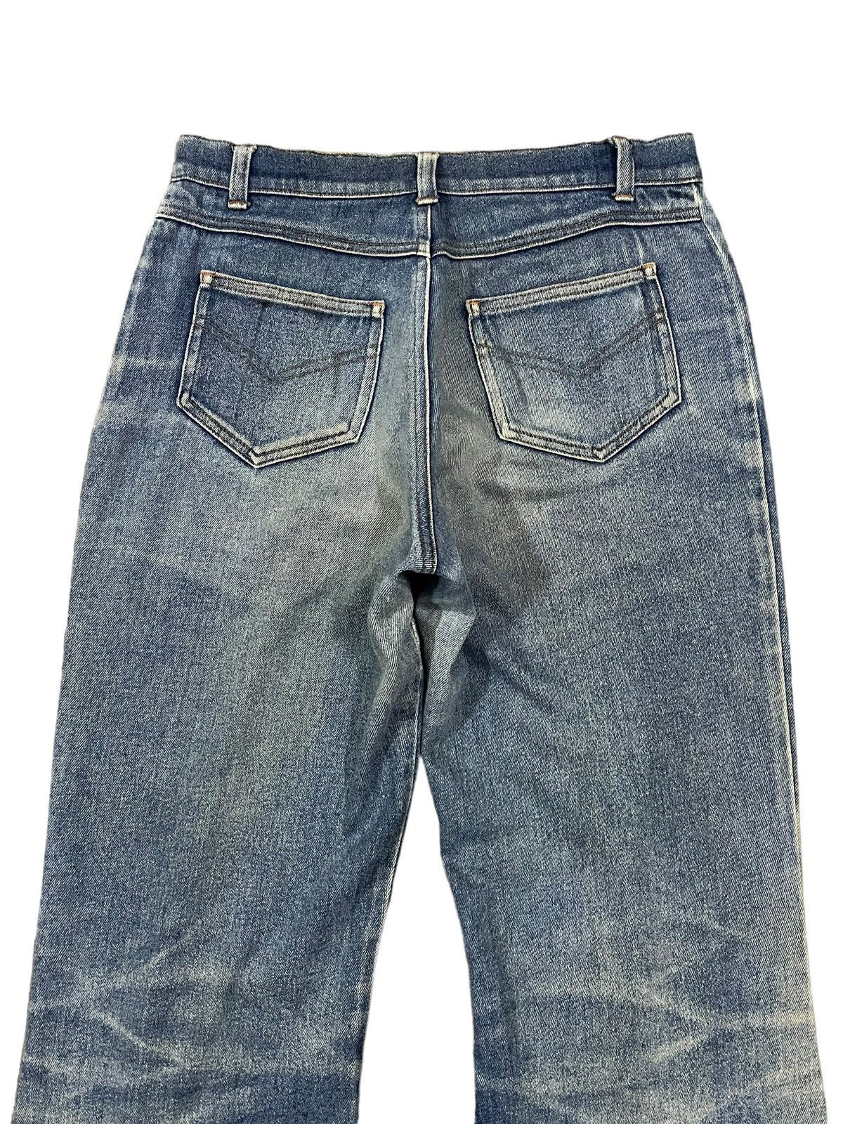 Japanese Brand Vintage Japanese Brand Fading Mid Rise ButtonFly Flare Jeans Size 30" / US 8 / IT 44 - 10 Thumbnail