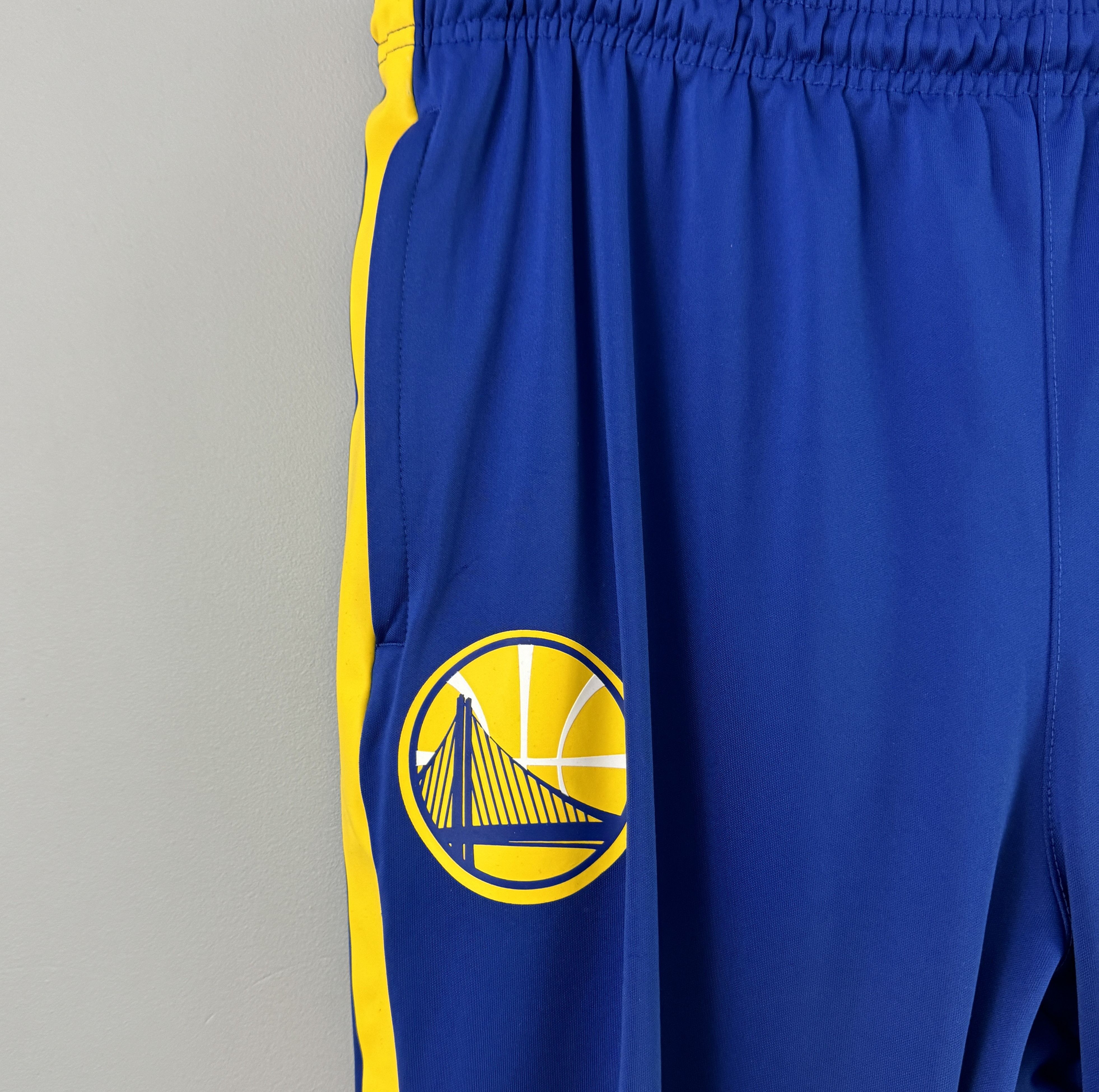 Nike Golden State Warriors NBA 2017 2018 Nike Pre Match Pants XL Size US 36 / EU 52 - 2 Thumbnail