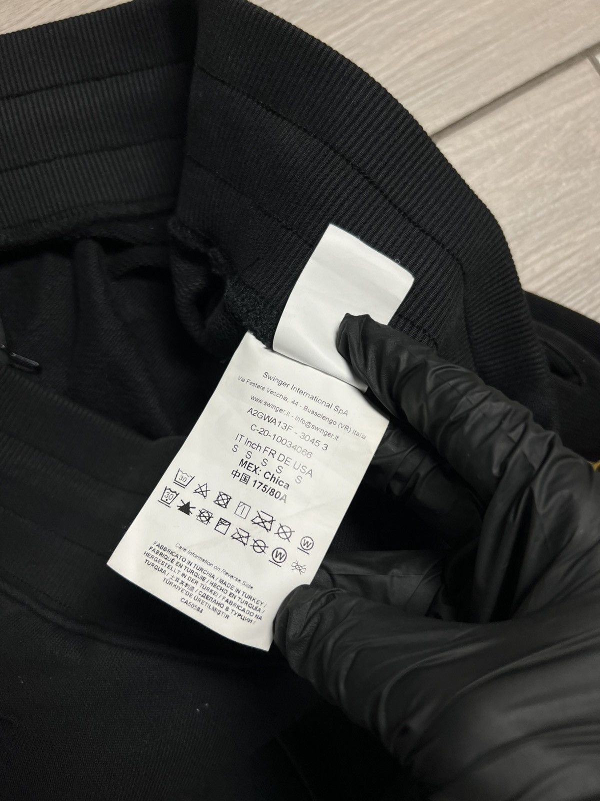 Versace VERSACE COUTURE MEDUSA JOGGING PANTS S SIZE LUXURY RRP Size US 31 - 13 Thumbnail
