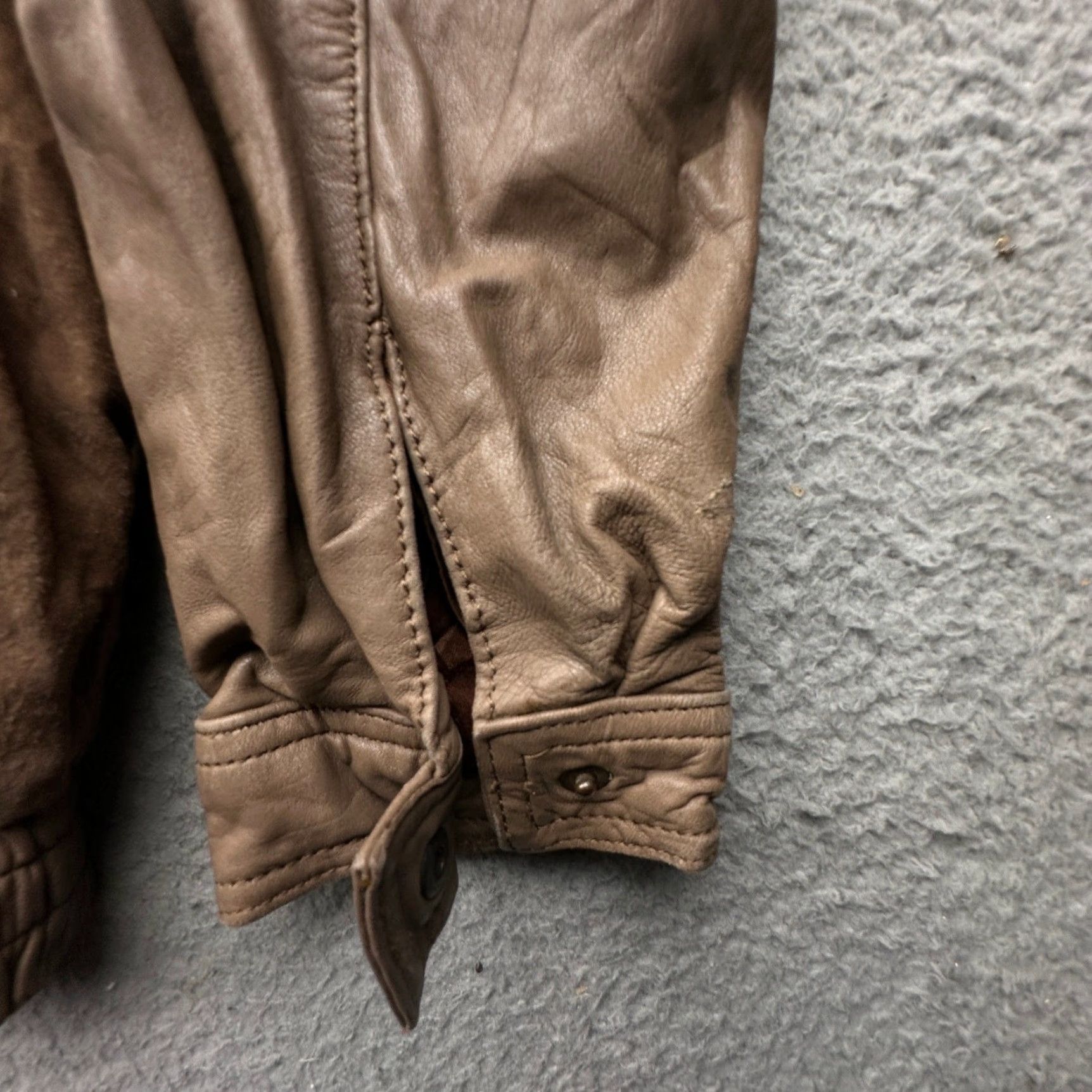 Vintage VINTAGE Cortefiel De Espana Leather Bomber Jacket Mens 42 Large Lined Zip Brown Bomber Jacket Mens L Brown Leather Zip 50in Chest Mens Vintage -Mens- Size US L / EU 52-54 / 3 - 6 Thumbnail