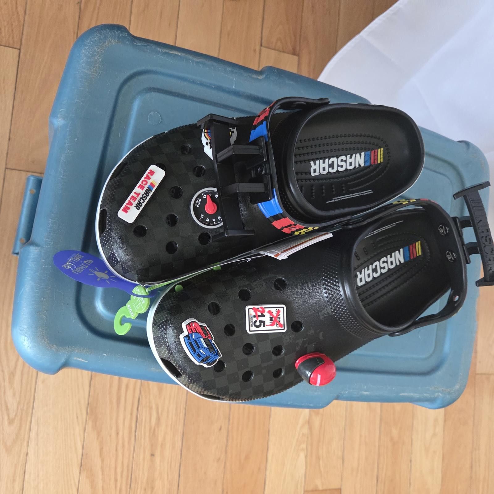 Crocs Crocs Classic Nascar Clog ( Size 12 ) Size US 12 / EU 45 - 9 Thumbnail