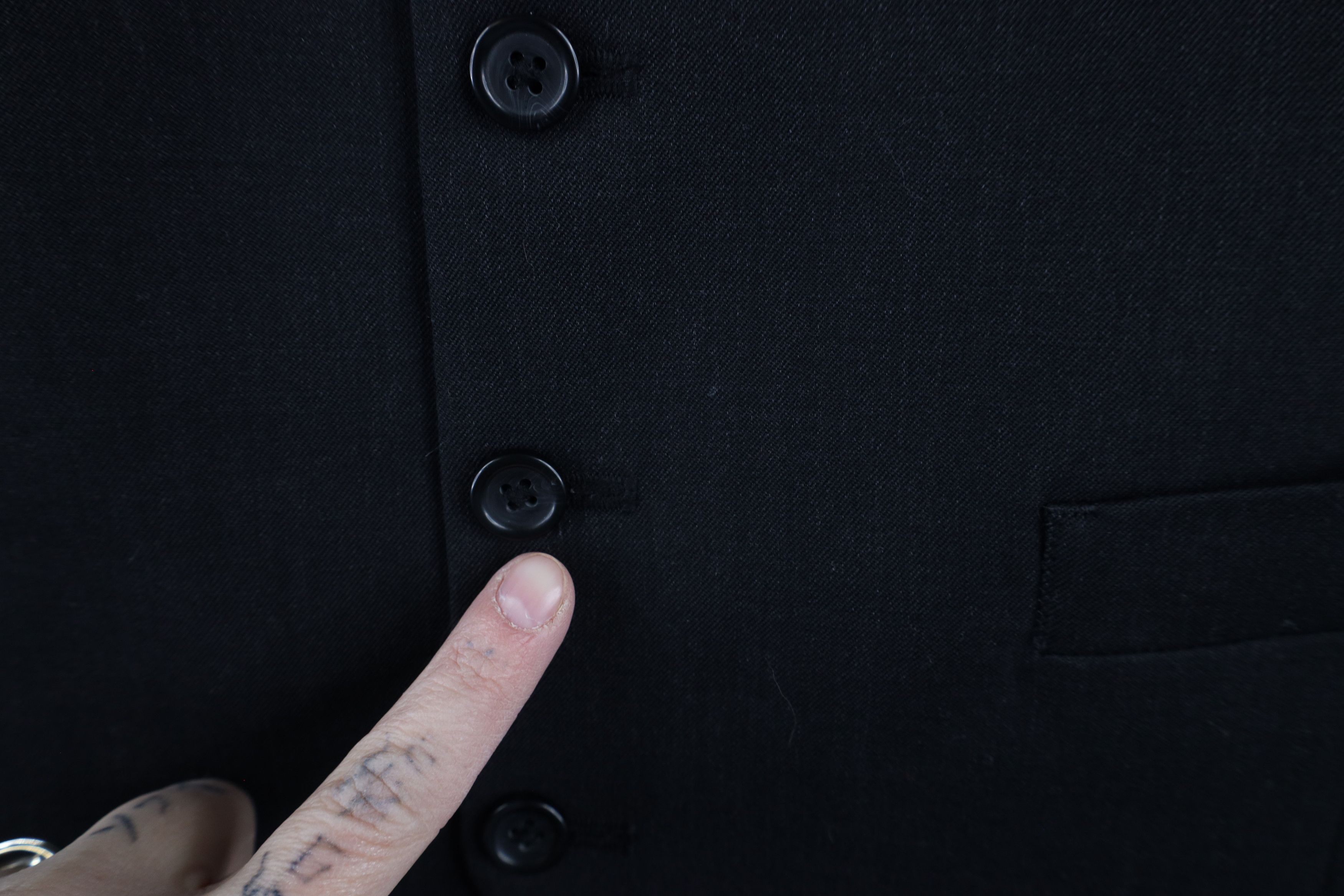 Vintage Vintage 90s Streetwear Buckle Back Suit Vest Jacket Black Size US S / EU 44-46 / 1 - 4 Thumbnail