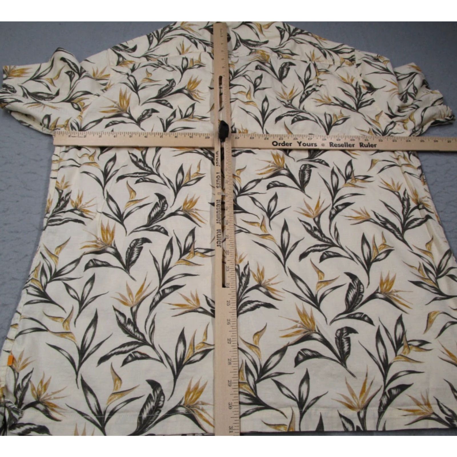 Quiksilver Quiksilver Waterman Shirt Mens 2XL Beige Floral Button Up Hawaiian Tiki Size US XXL / EU 58 / 5 - 5 Thumbnail