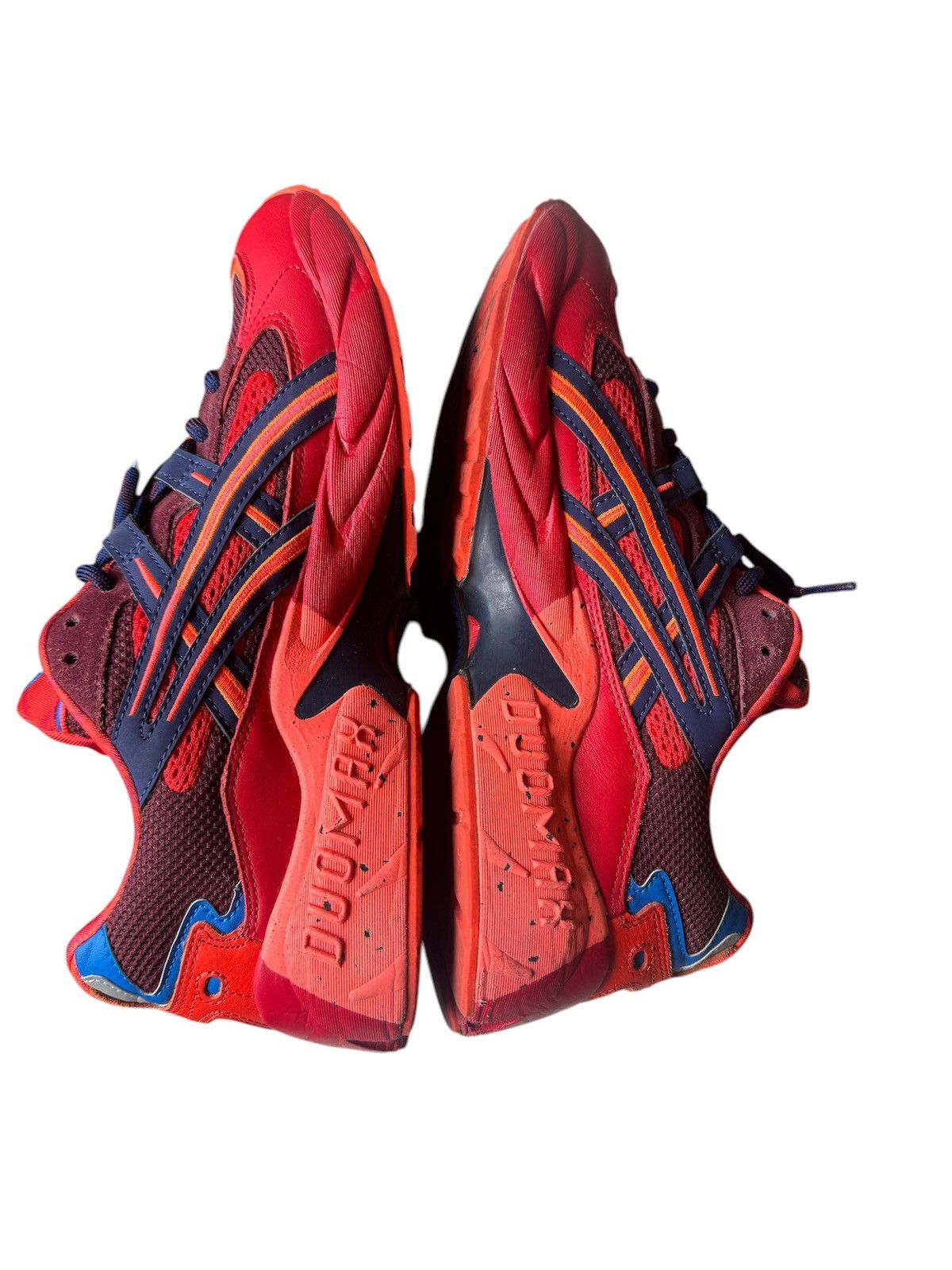 Asics × Vivienne Westwood Vivienne Westwood ASICS Size 9 GEL-KAYANO 5 OG Size US 9 / EU 42 - 4 Thumbnail