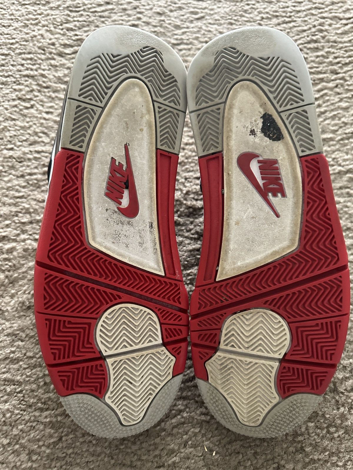 Jordan Brand × Nike Jordan 4 Retro Fire Red Size US 13 / EU 46 - 7 Thumbnail