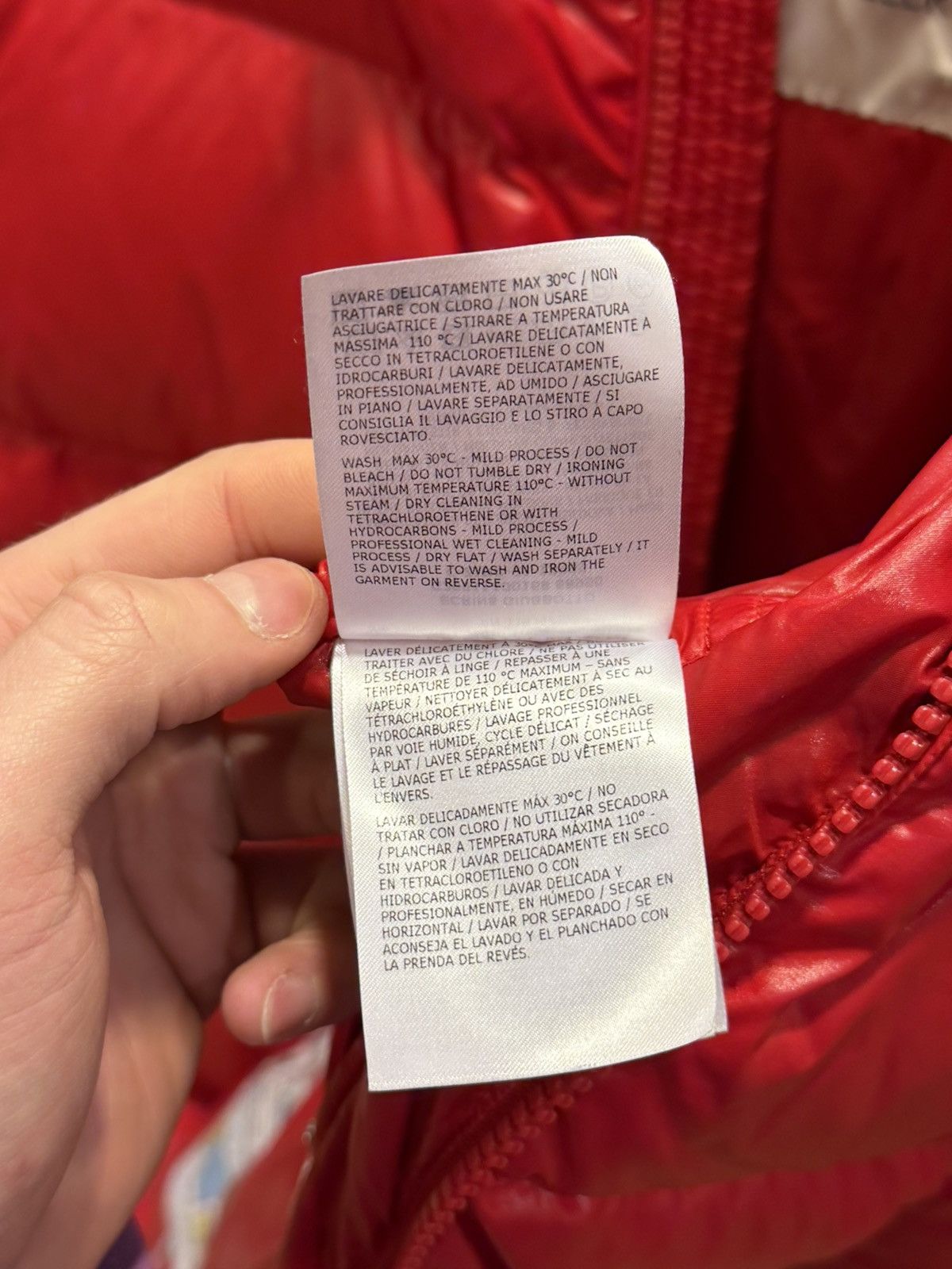 Moncler Moncler Ecrins Guibbotto Jacked - Red Size US XL / EU 56 / 4 - 13 Thumbnail