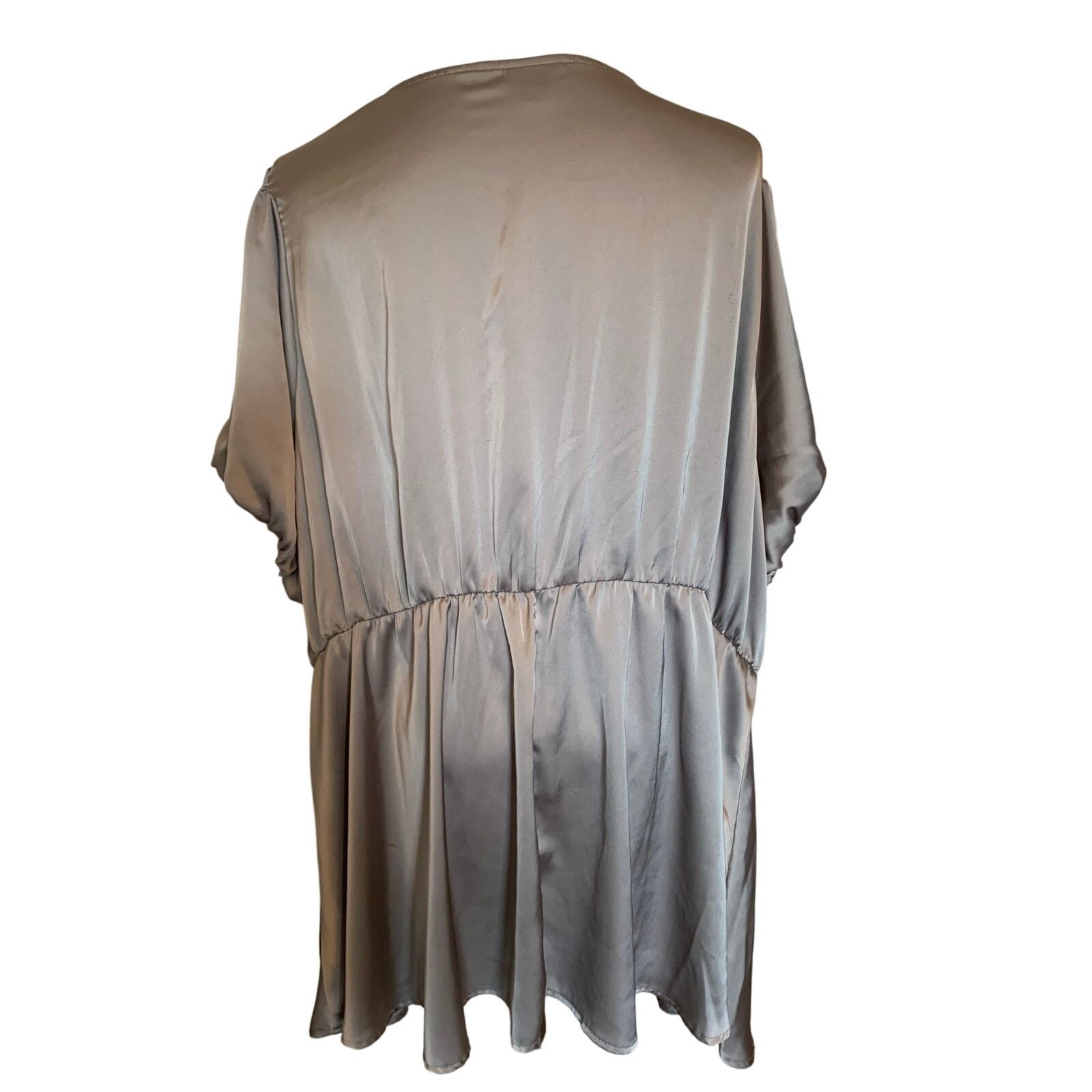 Other Torrid silky gray top size 4X v neck Size 4XL / US 24-26 - 3 Thumbnail