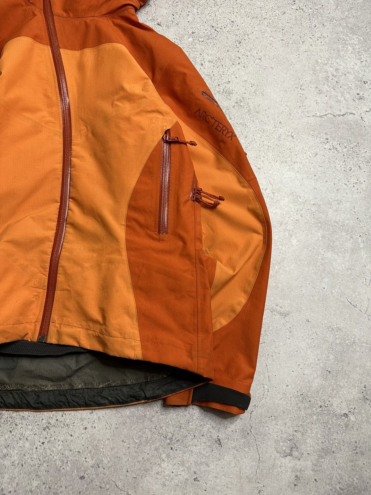 Arc'teryx Arc'teryx SideWinder Gore-Tex Pro Shell Orange Recco Jacket Size XS / US 0-2 / IT 36-38 - 2 Thumbnail