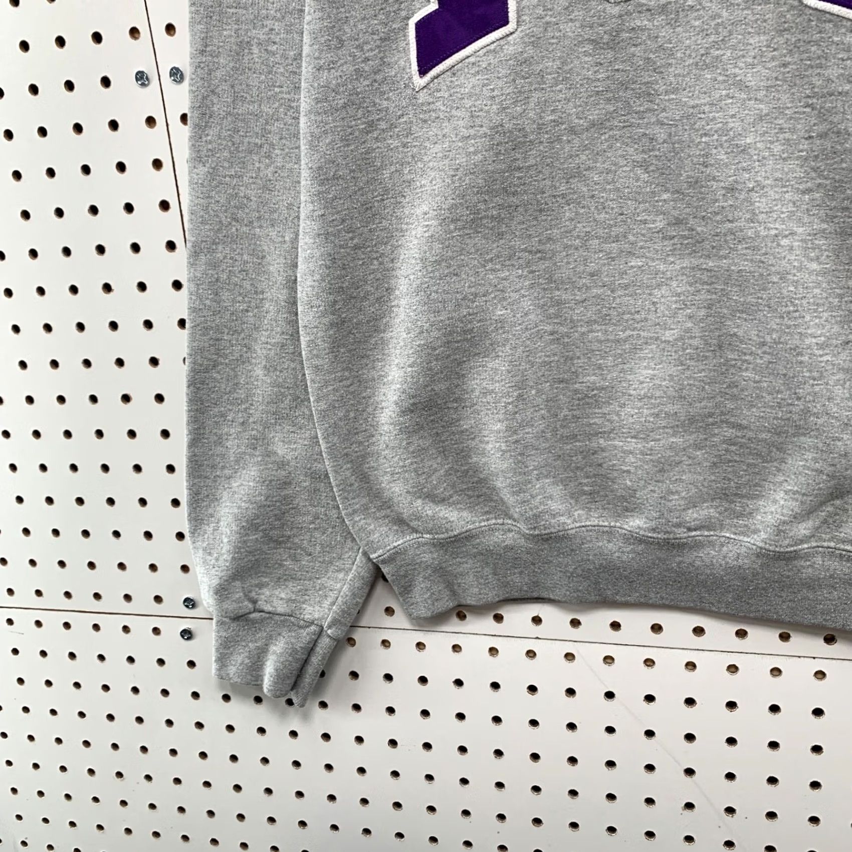 Champion VINTAGE Champion TCU Crewneck Sweatshirt Mens S Gray University 20x23.5 Sweatshirt Crew Neck Long Sleeve Graphic Print Dream in Motion Size US S / EU 44-46 / 1 - 7 Thumbnail
