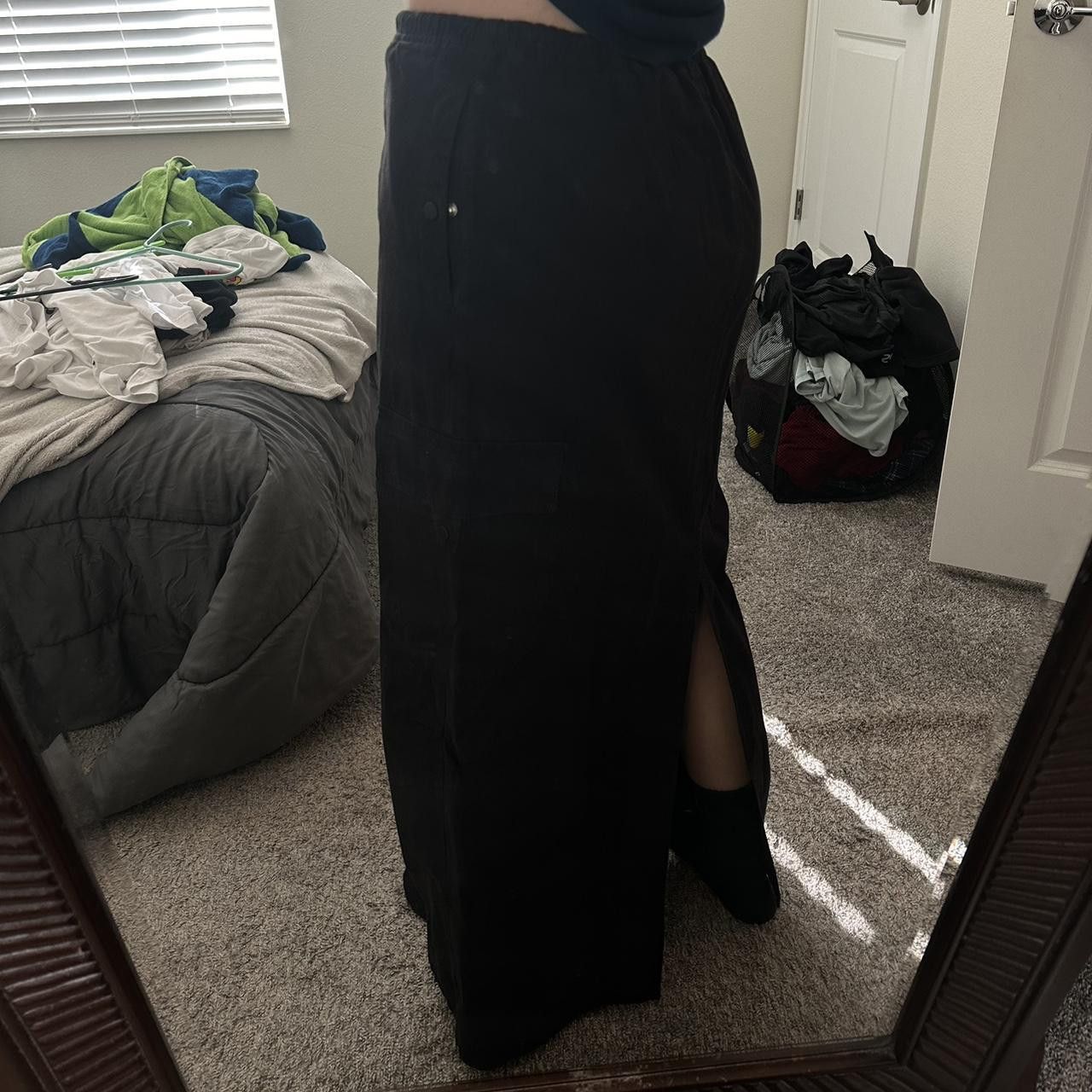 Bershka Bershka Black Cargo Skirt Size 28" / US 6 / IT 42 - 2 Thumbnail