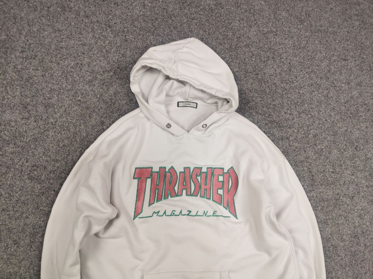 Japanese Brand Jouetie Japan Design x Thrasher logo white distressed Hoodie Size US M / EU 48-50 / 2 - 3 Thumbnail
