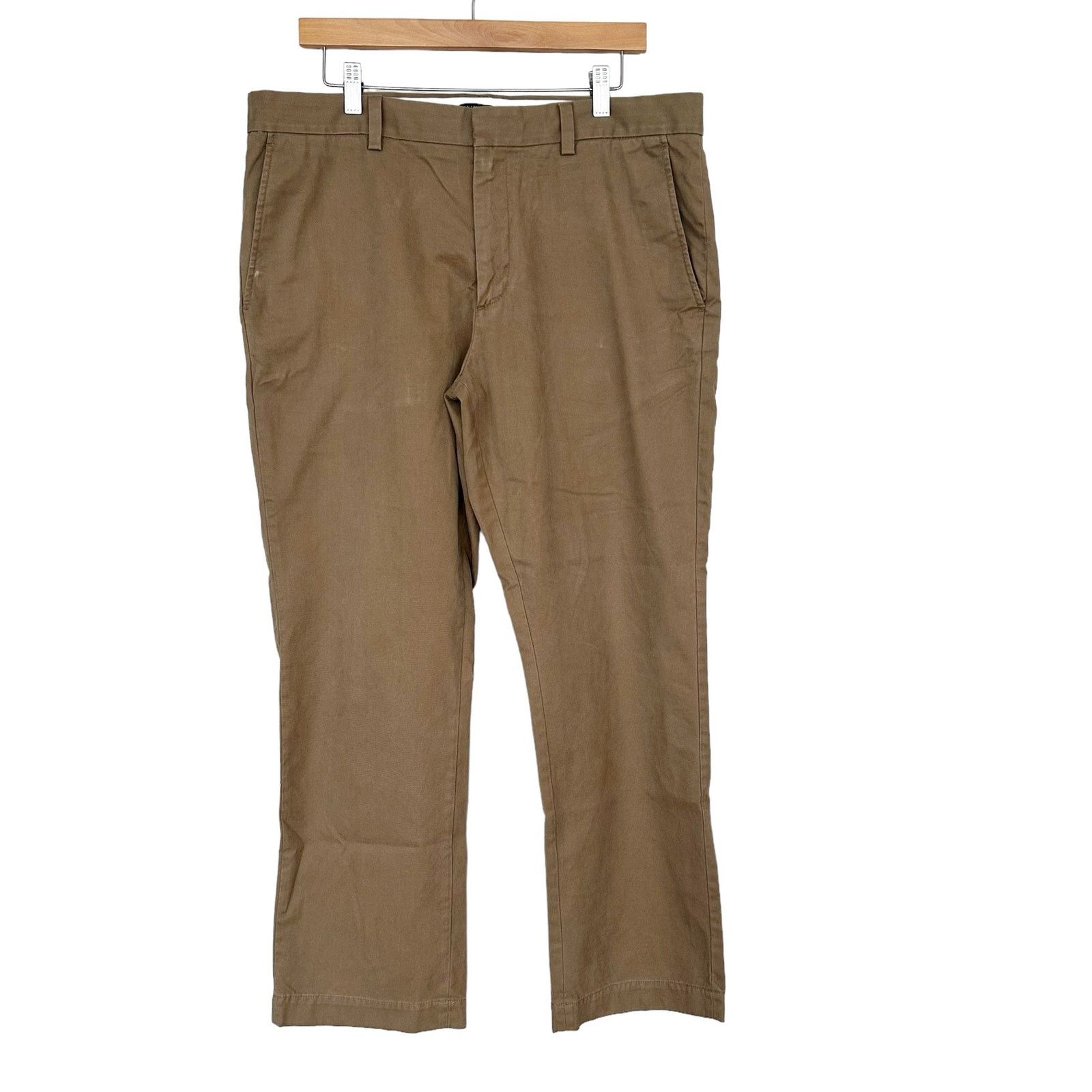 Banana Republic Banana Republic Tan Aiden Chino Flat Front Pants Sz 36x30 Size US 36 / EU 52 - 6 Thumbnail
