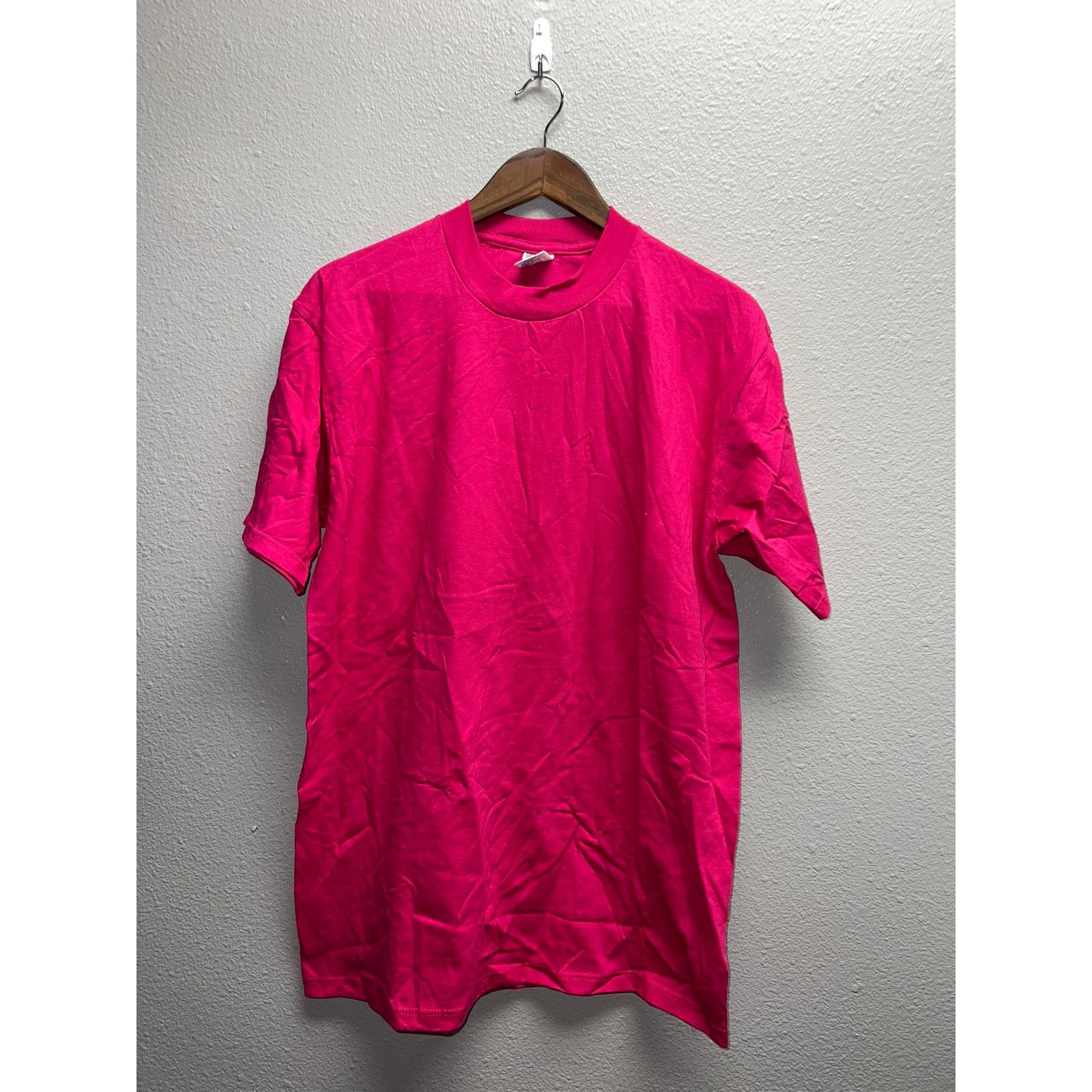 Jerzees 90s Vintage Jerzees Bright Pink Blank Short Sleeve Shirt L Size US L / EU 52-54 / 3 - 1 Thumbnail