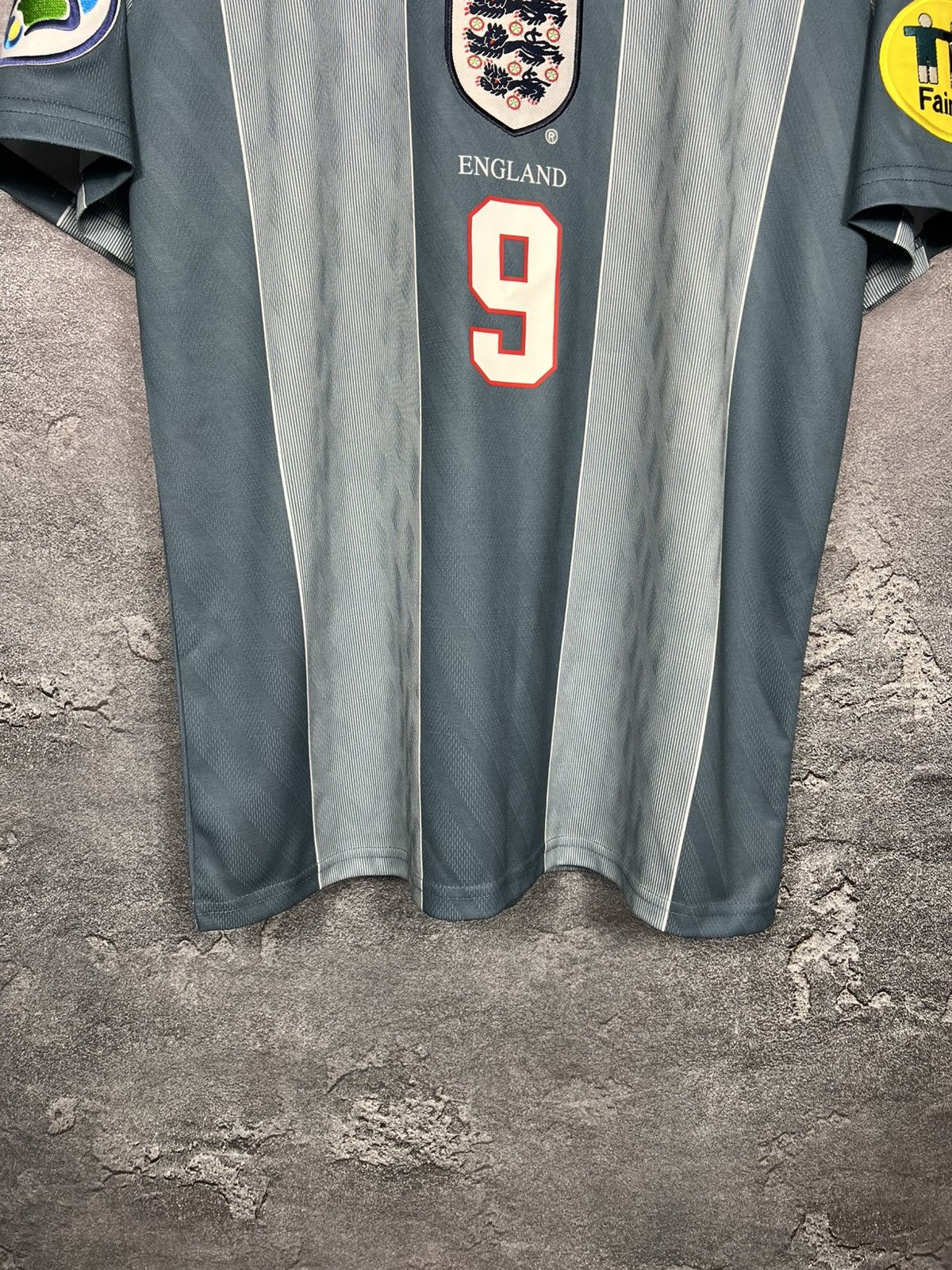 Umbro Vintage Umbro 1996 England #9 Shearer Jersey T-shirt Size US L / EU 52-54 / 3 - 7 Thumbnail