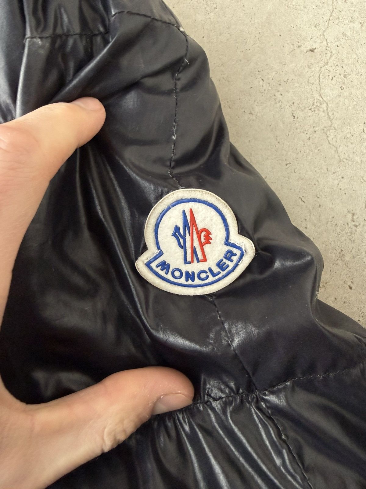 Moncler Vintage 90s Moncler Grenoble Black Puffer Jacket Size US L / EU 52-54 / 3 - 7 Thumbnail