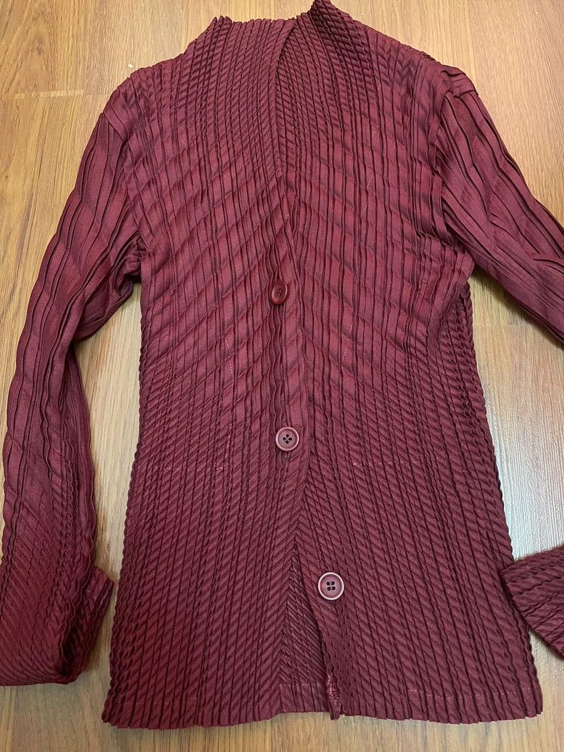 Issey Miyake Issey Miyake size:2 Wine red main line coat Size XS / US 0-2 / IT 36-38 - 2 Thumbnail