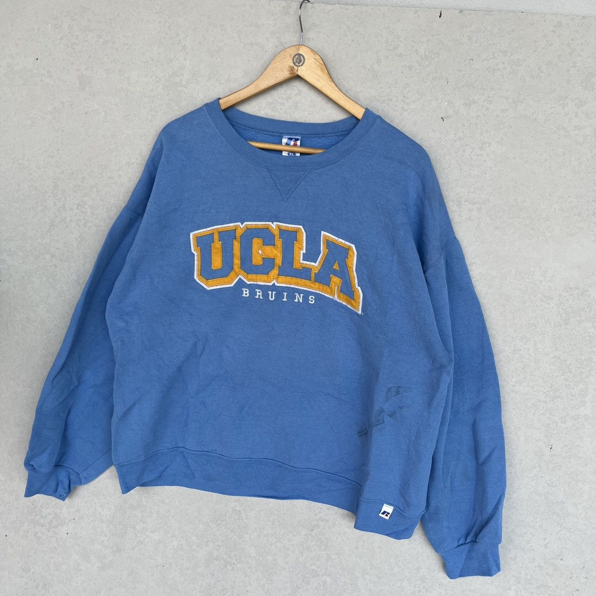 Other Vintage Russell Athletic Blue Crewneck Sweatshirt SizeXL Size US XL / EU 56 / 4 - 2 Thumbnail