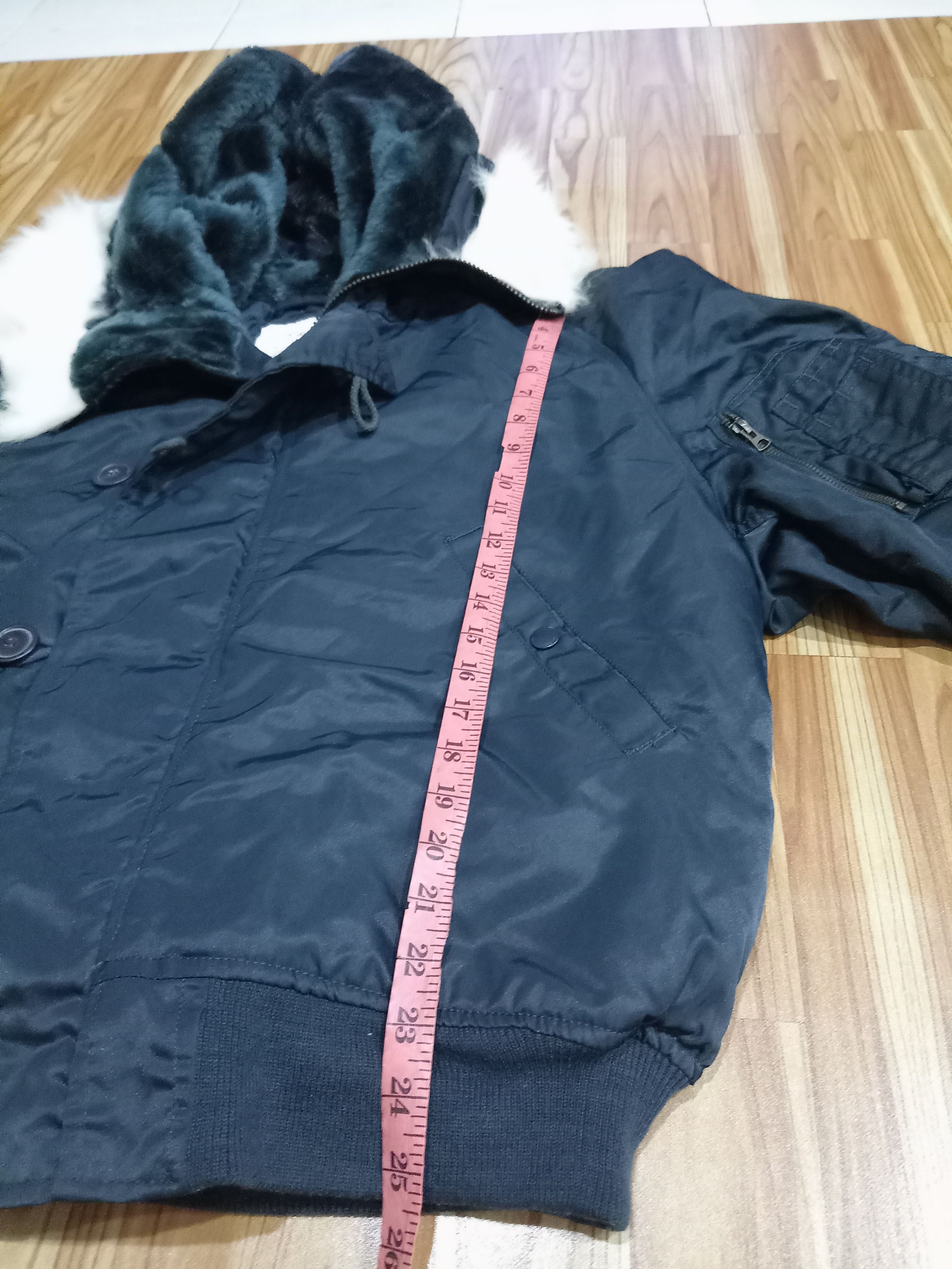 Vintage Vintage jacket flying attached hood bombers jacket Size US M / EU 48-50 / 2 - 10 Thumbnail