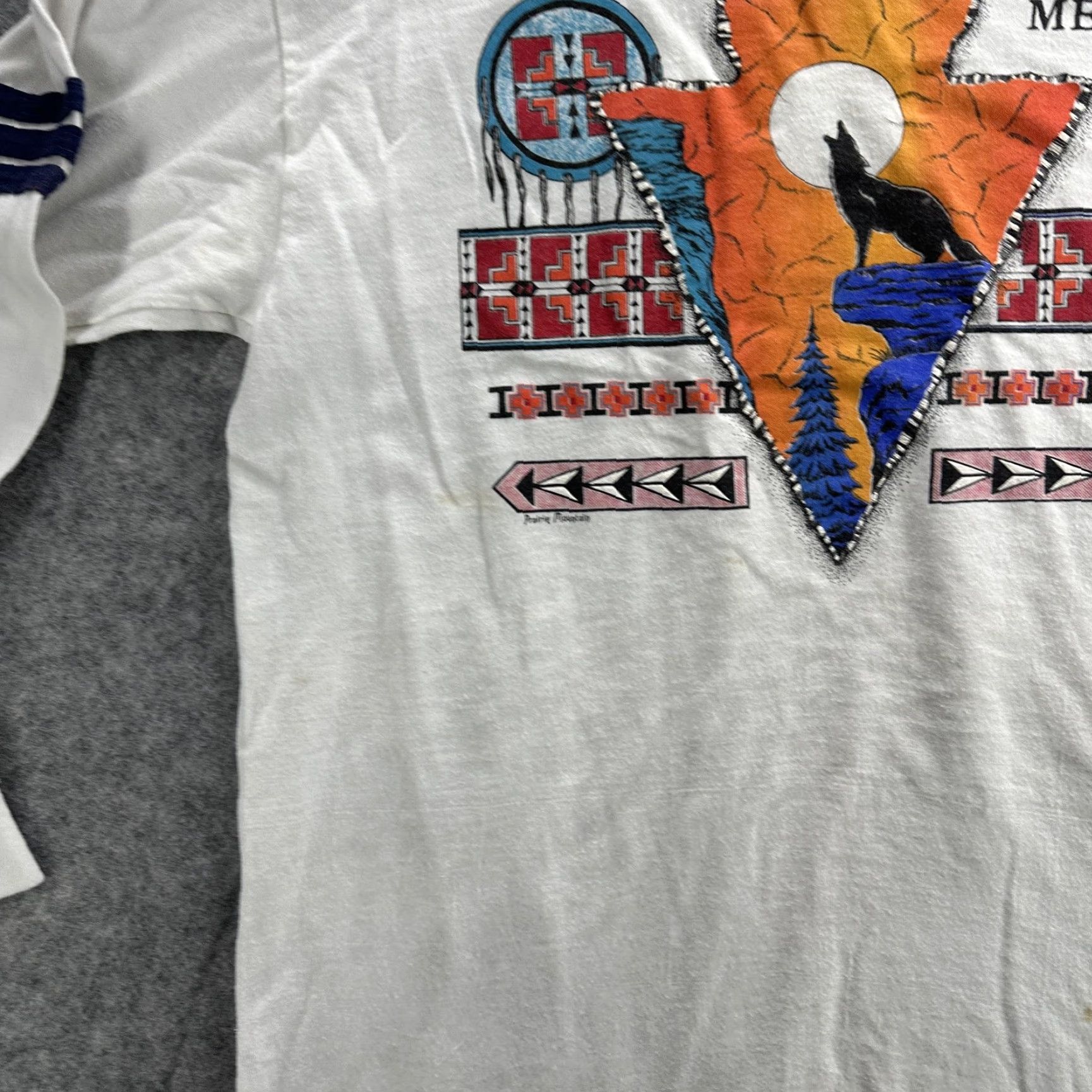 Vintage VINTAGE Prairie Mountain Shirt Mens Large White New Mexico Wolf Southwestern 90s Graphic Print Crew Neck Long Sleeve T-Shirt White Wolf 1990s Mens Size US L / EU 52-54 / 3 - 4 Thumbnail