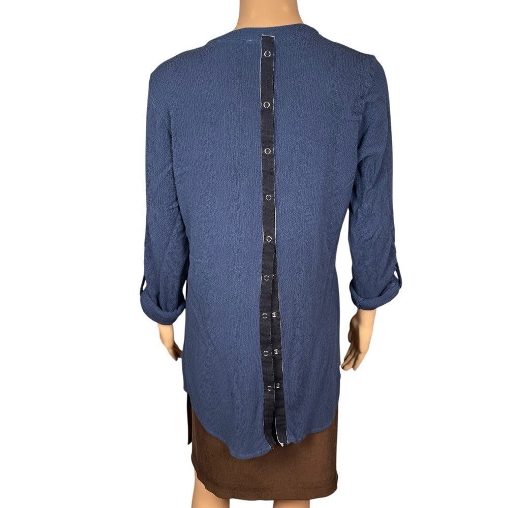 Free People Vintage Free People Pintuck Henley Roll Tab Blue Tunic Size Size M / US 6-8 / IT 42-44 - 4 Thumbnail
