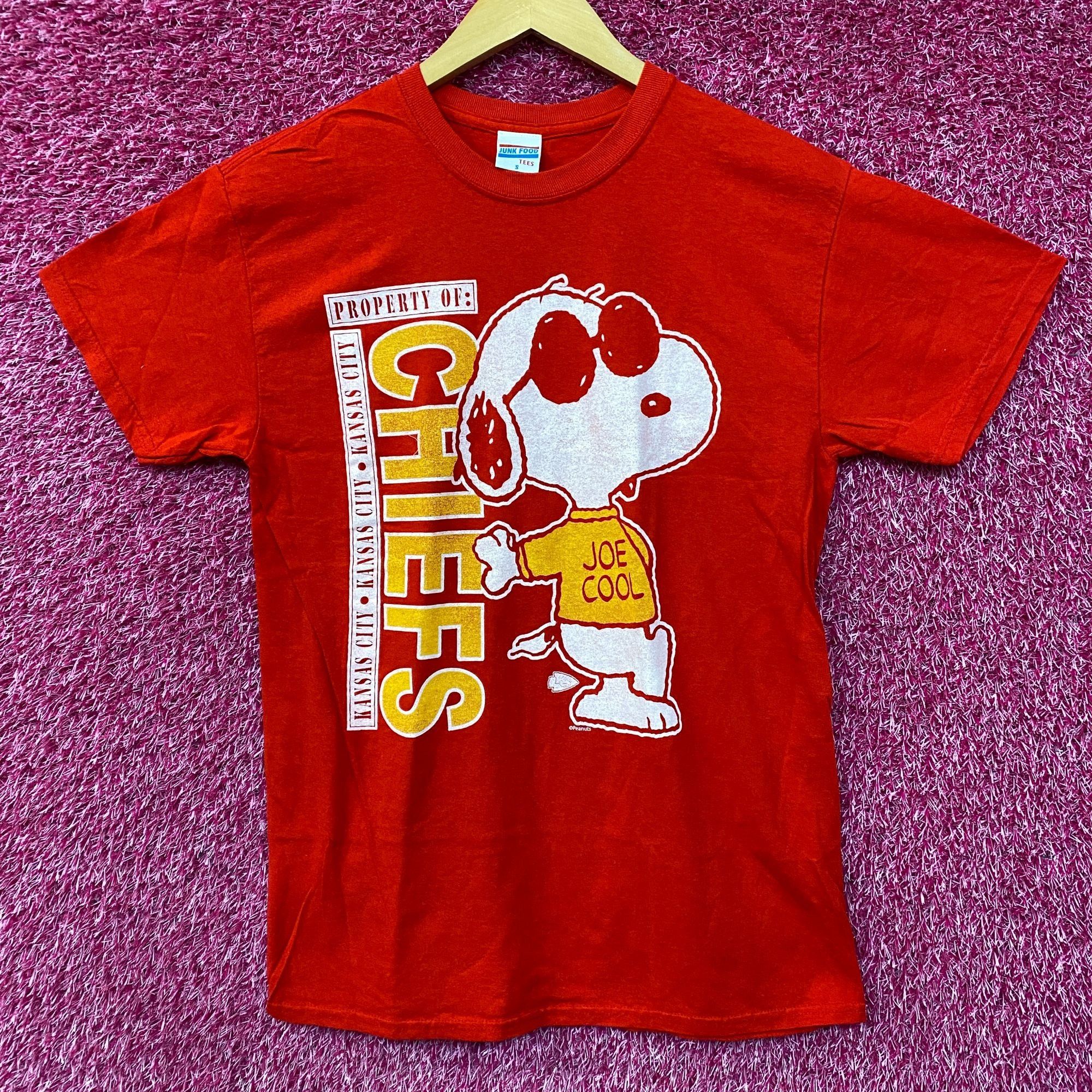 Junk Food Junk Food Clothing Kansas City Chiefs Snoopy Red Joe Cool Ve Size US S / EU 44-46 / 1 - 1 Thumbnail