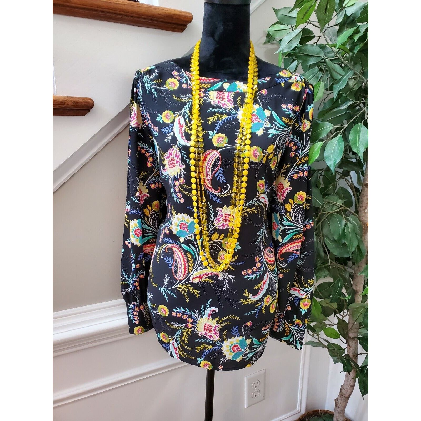 Loft Loft Floral Polyester Round Neck Long Sleeve Blouse Size M Size M / US 6-8 / IT 42-44 - 10 Thumbnail
