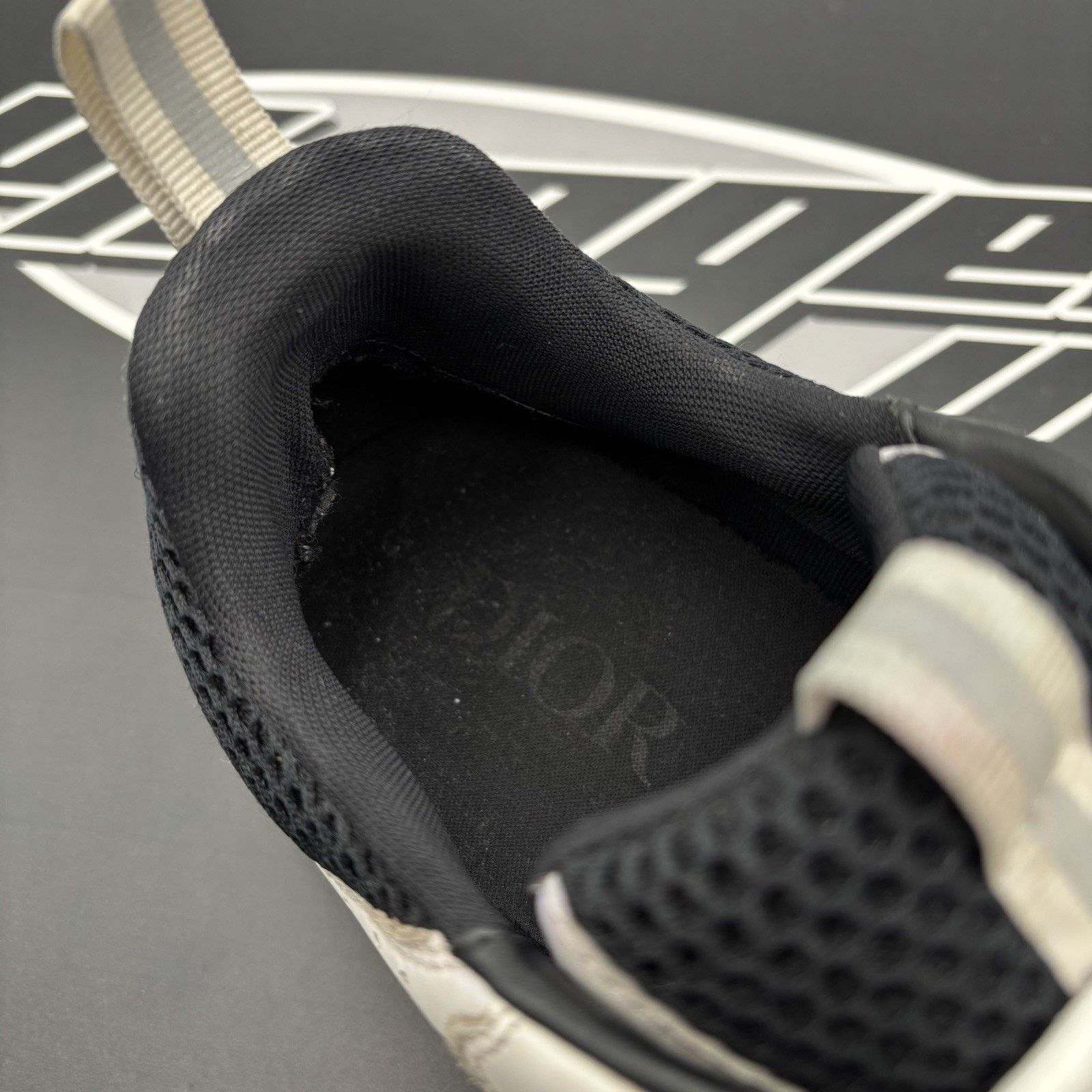 Dior Dior B22 Sneaker ' White, Blue, Black Reflective ' Size US 13 / EU 46 - 16 Thumbnail