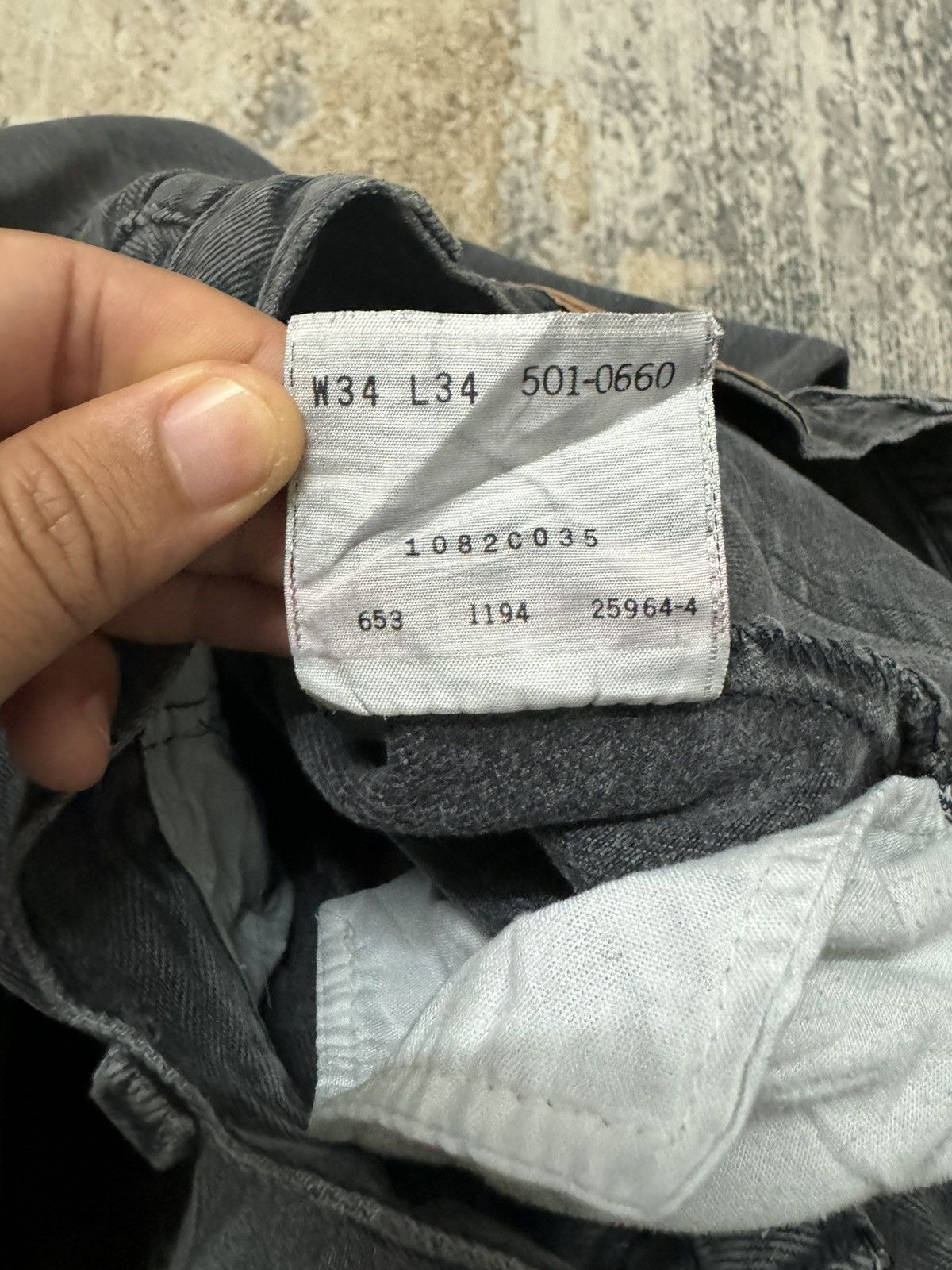 Levi's × Levi's Vintage Clothing × Vintage Vintage Levi’s 501 Distressed Black Denim Jeans 32x32 Size US 32 / EU 48 - 8 Thumbnail