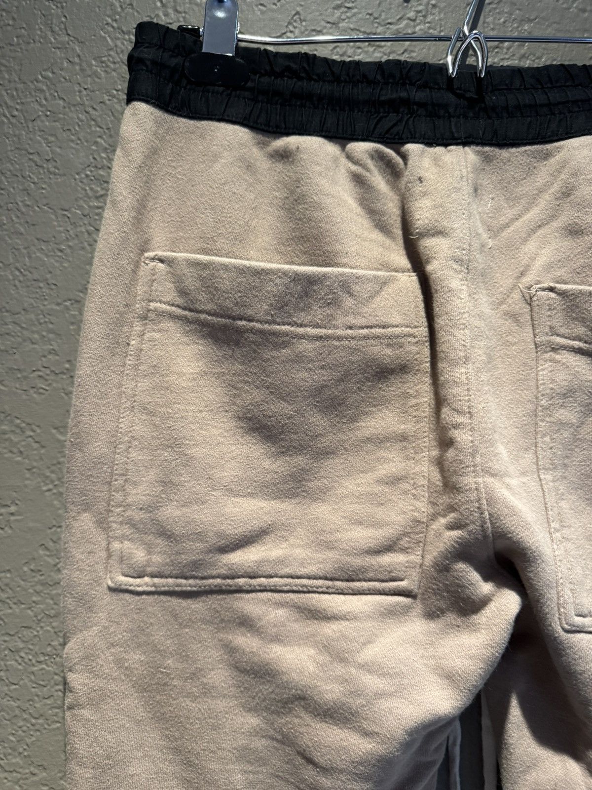Fear of God Fear of God Essentials First Collection Beige Joggers Zipper Size US 29 - 9 Thumbnail