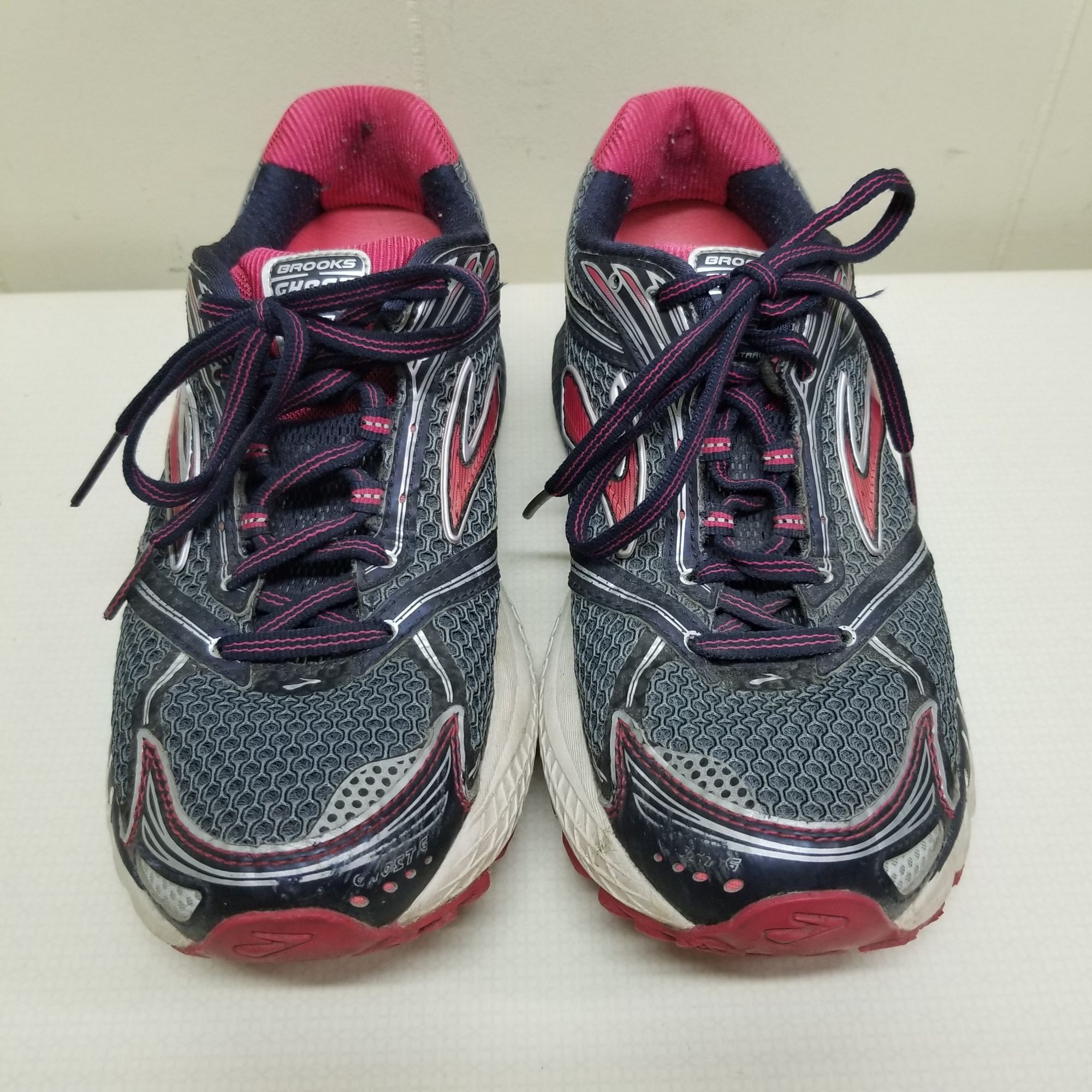 Brooks Brooks 8.5B Ghost 6 Neutral Black Pink Running Sport Tennis Size US 8.5 / IT 38.5 - 1 Thumbnail
