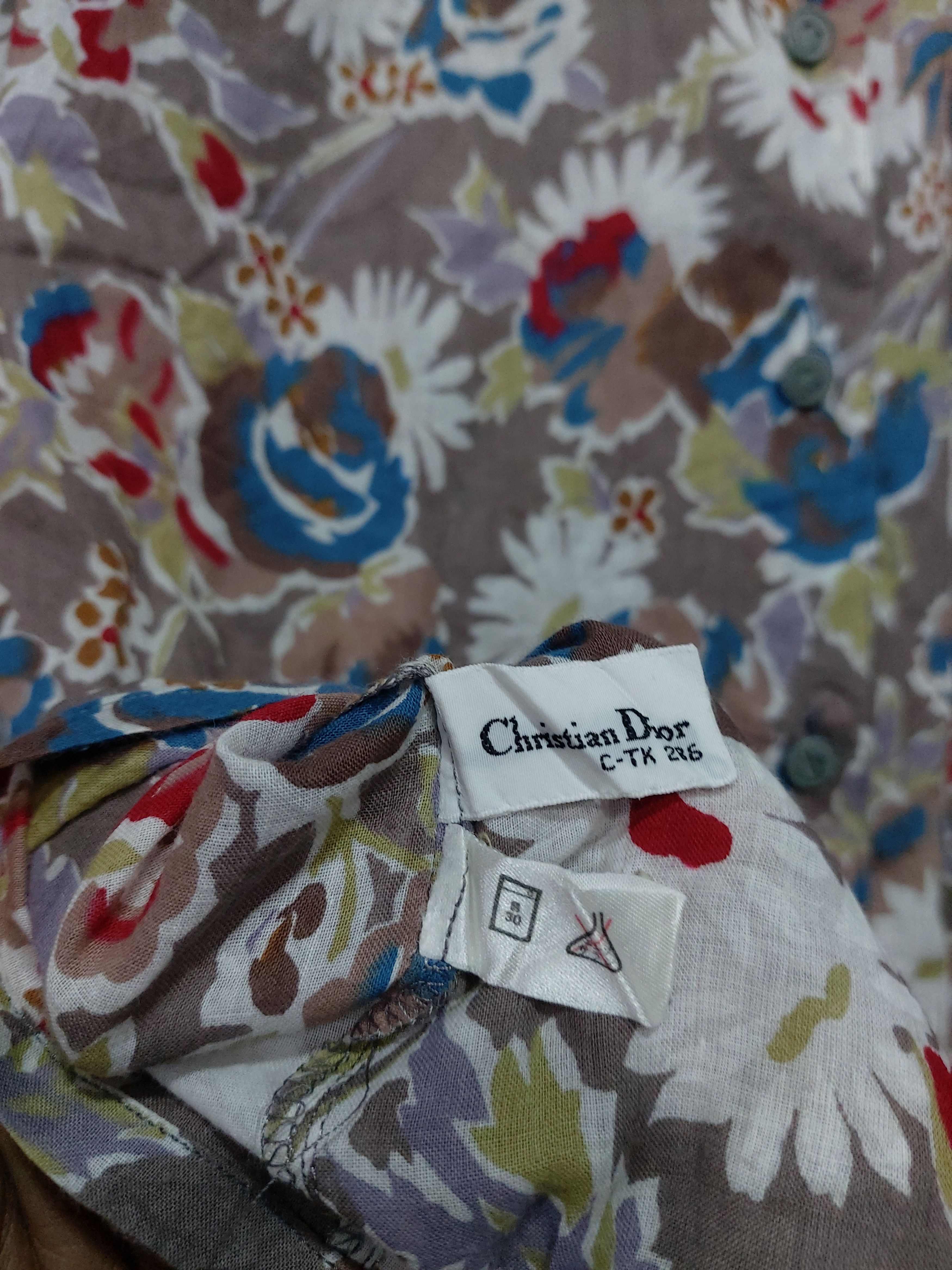 Christian Dior Monsieur CHRISTIAN DIOR PRET-A-PORTER FLOWERS BUTTON UP Size US M / EU 48-50 / 2 - 6 Thumbnail