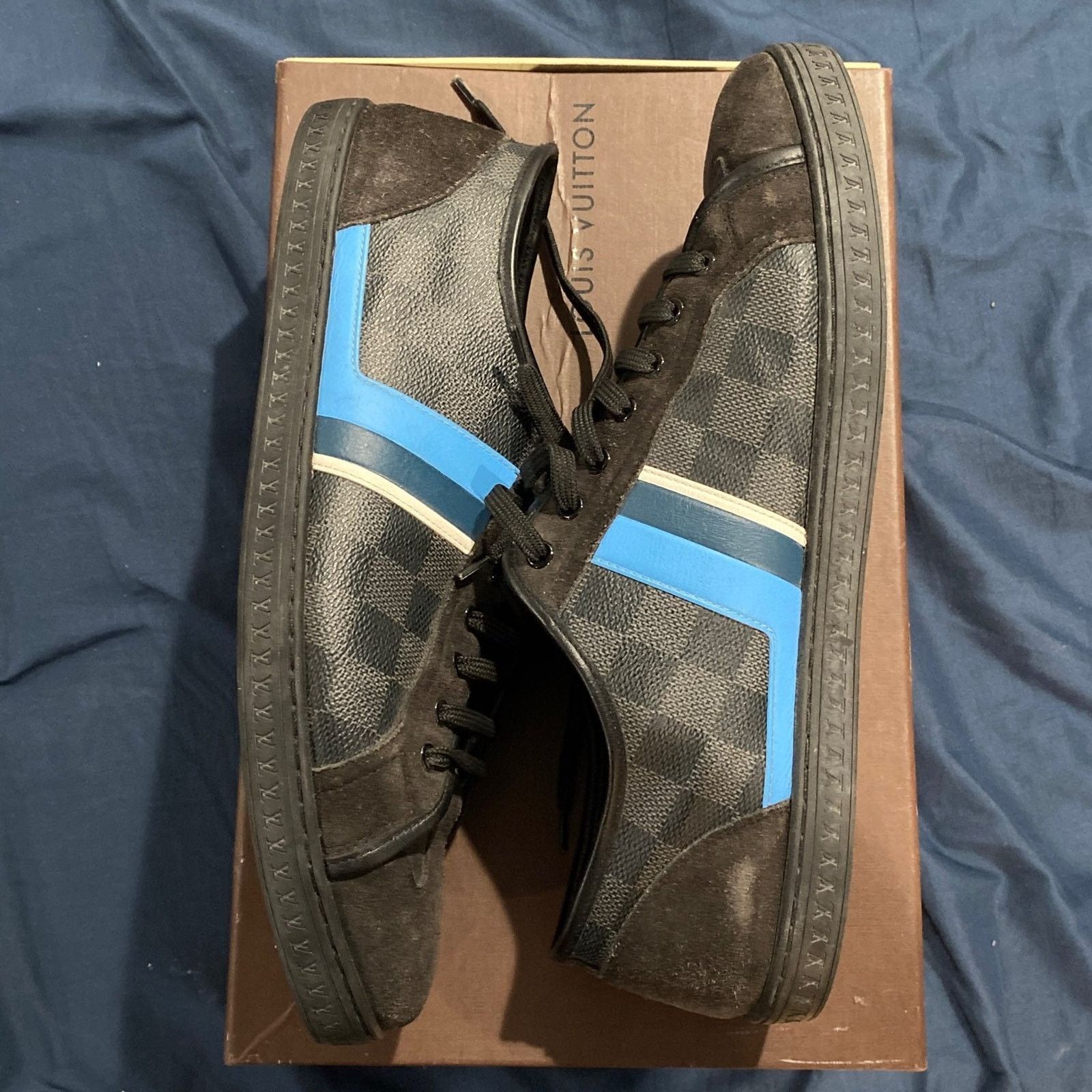 Louis Vuitton Louis Vuitton Suede Fashion Sneakers Size US 9.5 / EU 42-43 - 4 Thumbnail