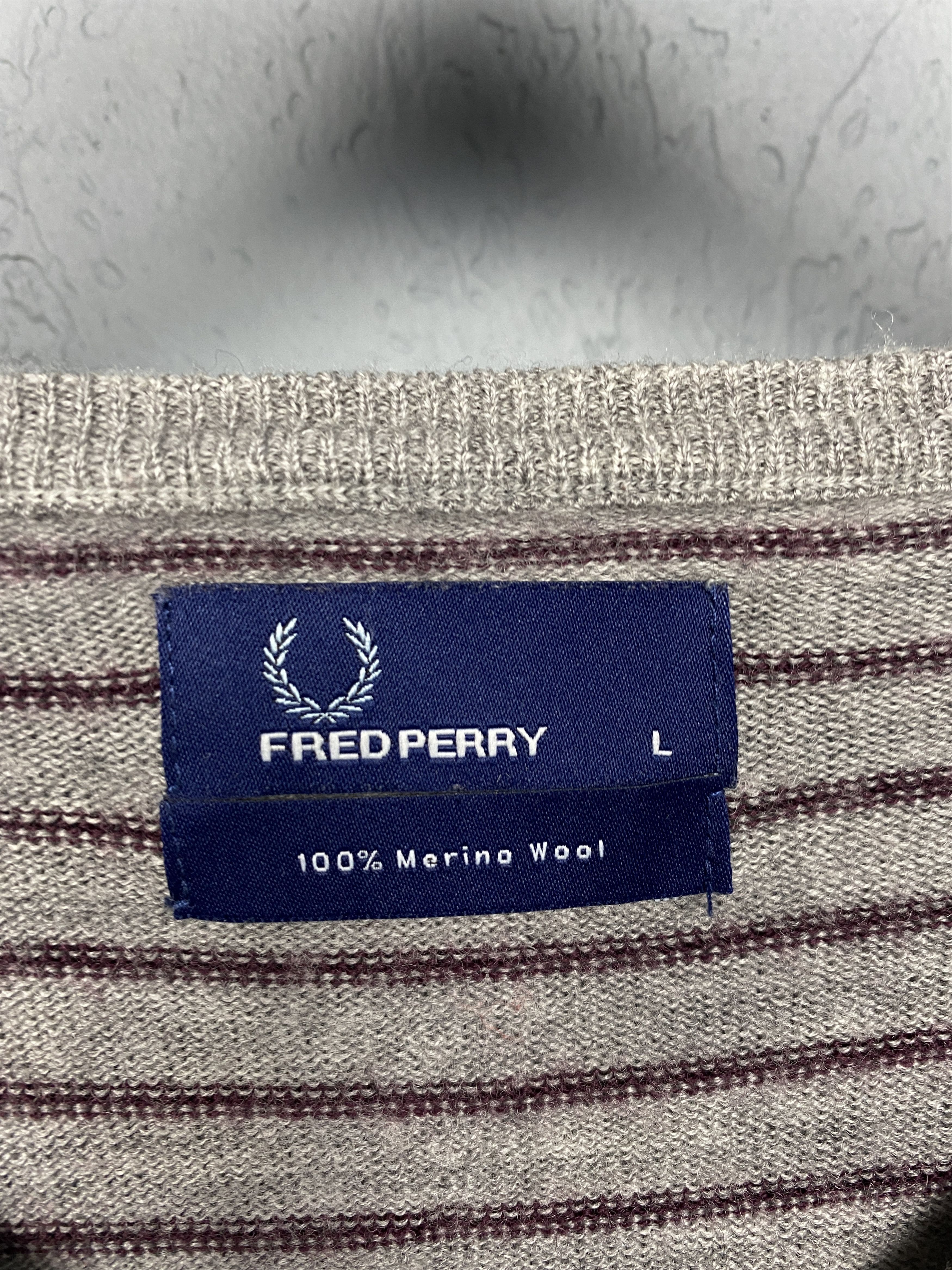 Fred Perry Fred Perry Vintage Mens V-Neck Merino Wool Knit Sweater Size US L / EU 52-54 / 3 - 4 Thumbnail