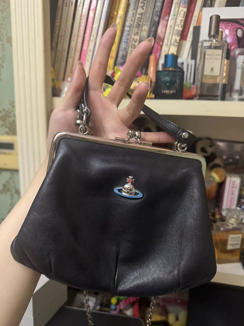 Vivienne Westwood size os Black lambskin dumpling bag with