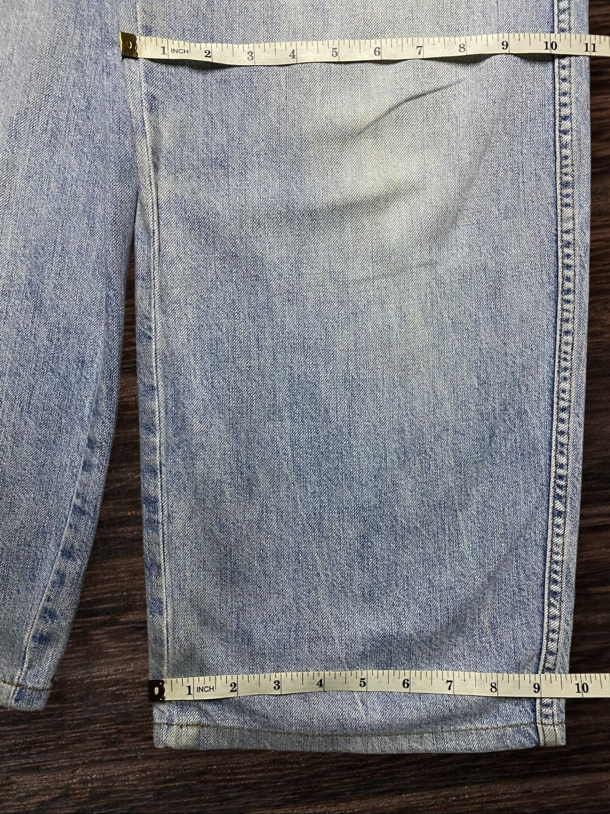 Uniqlo Vintage Uniqlo Light Wash Super Baggy Jeans Size 26" / US 2 / IT 38 - 11 Thumbnail