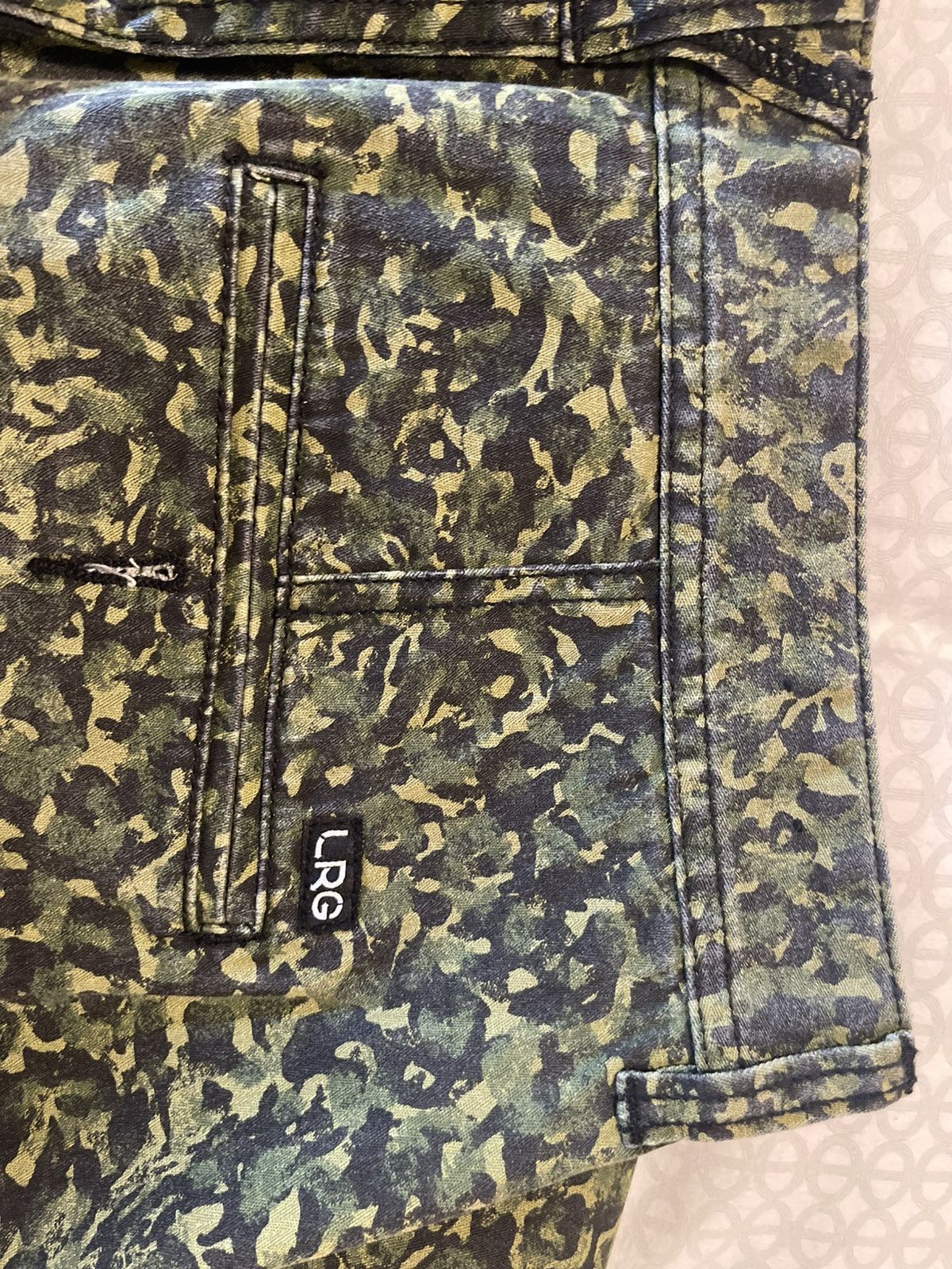LRG LRG vintage GREEN CAMO GIRAFFE pants Size 34. RARE Size US 34 / EU 50 - 7 Thumbnail
